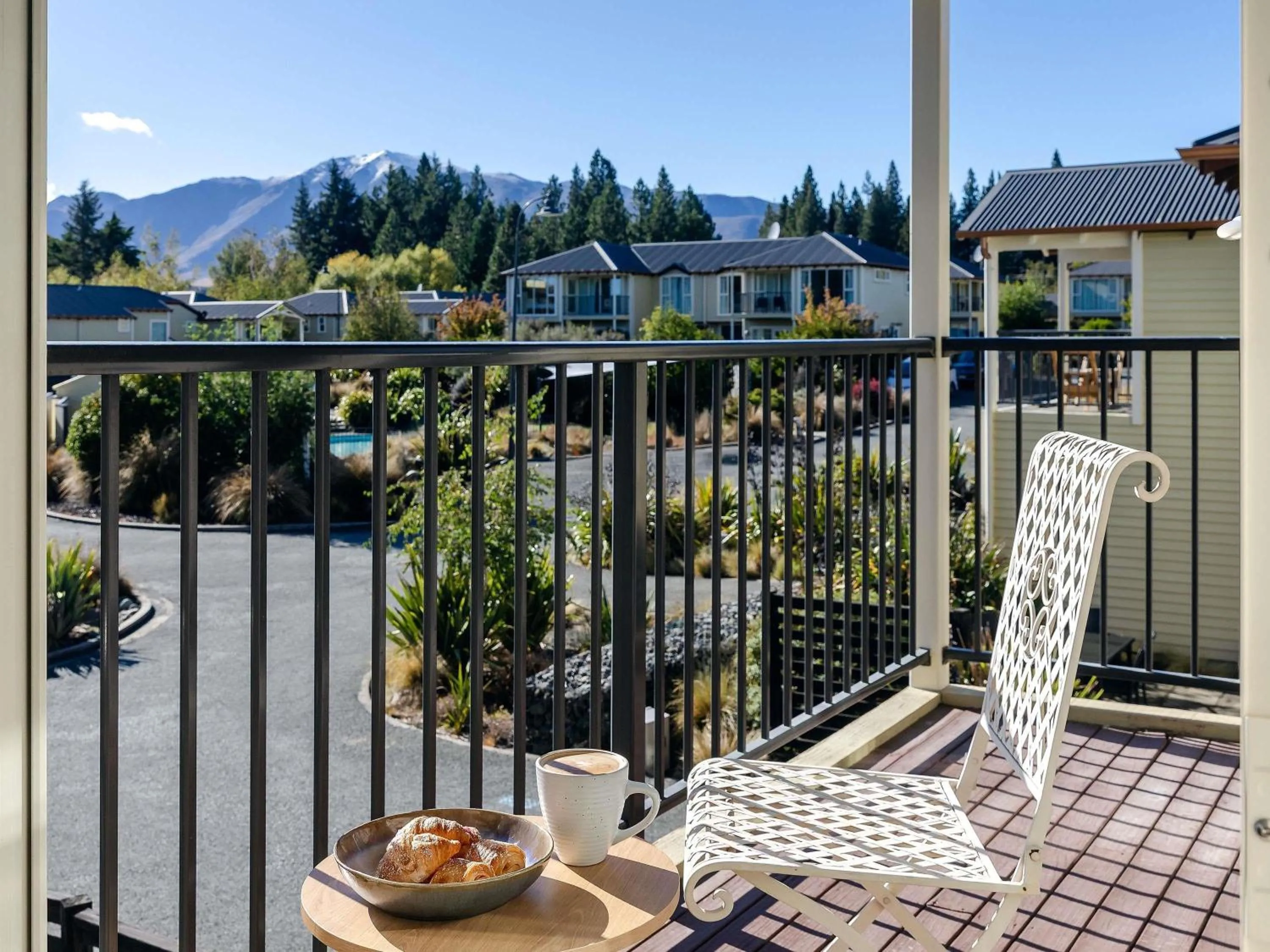 Bedroom in Mantra Lake Tekapo