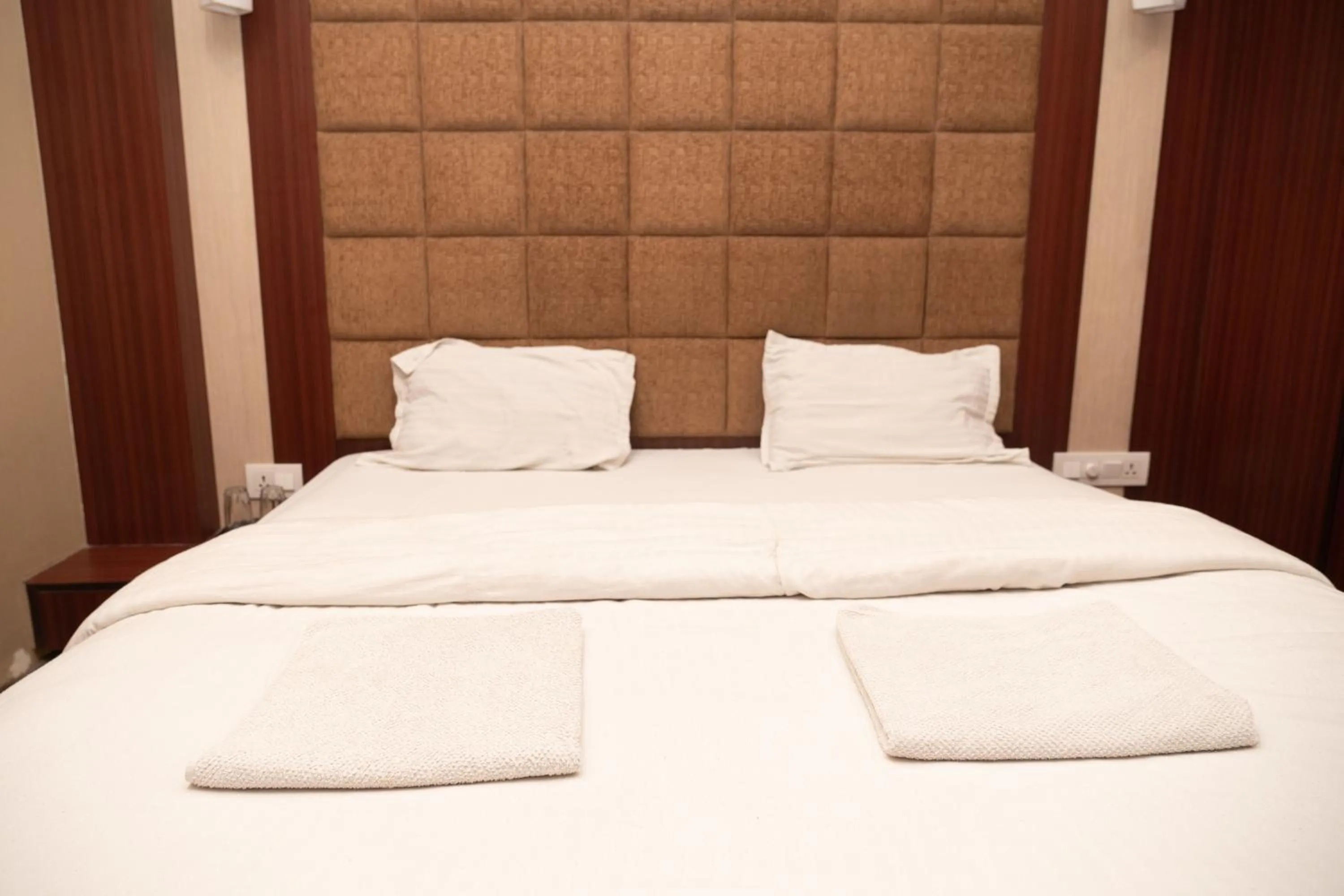 Bed in Backpackers Park Varanasi