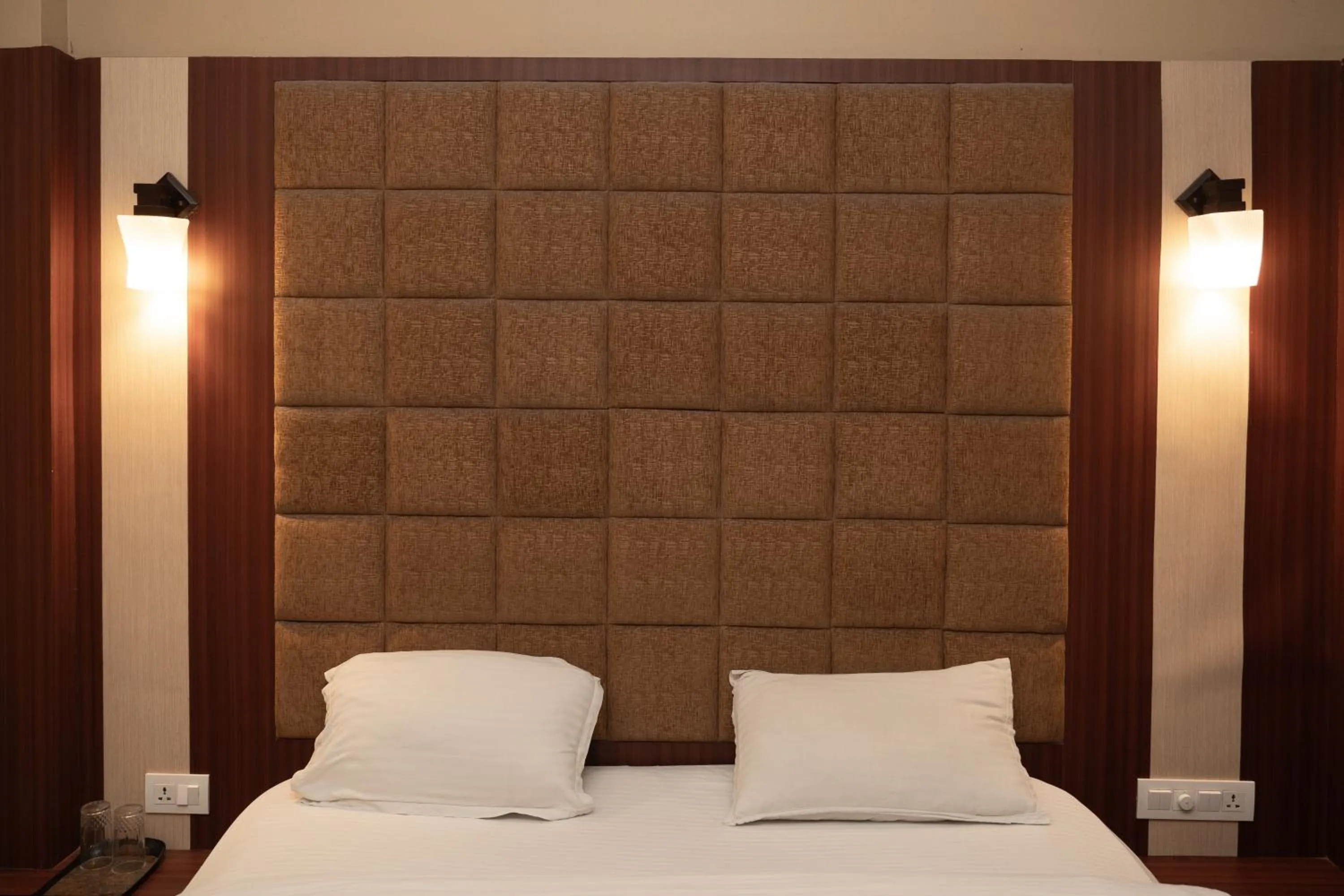 Bed in Backpackers Park Varanasi