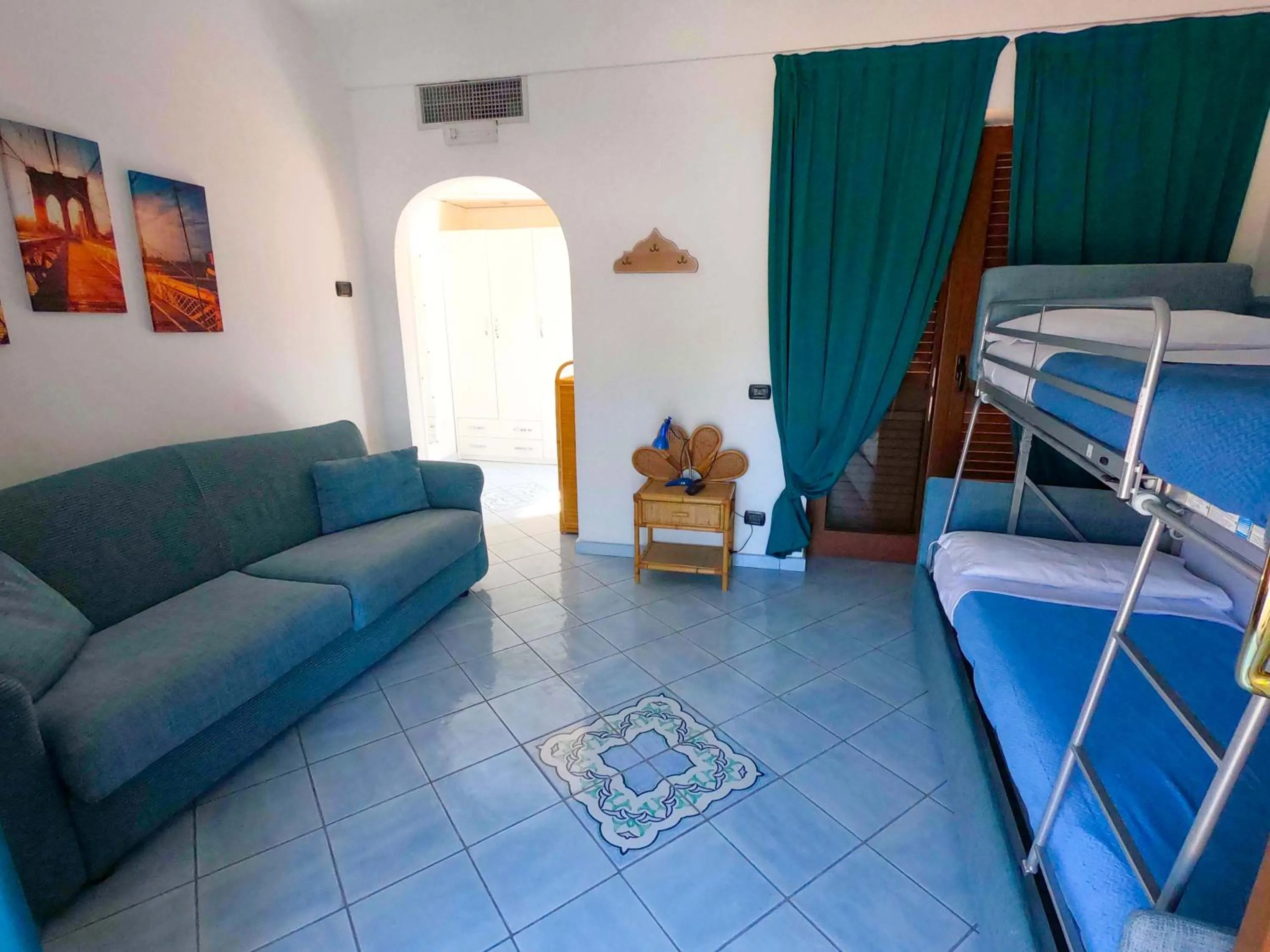 Bed in Hotel Punta Imperatore