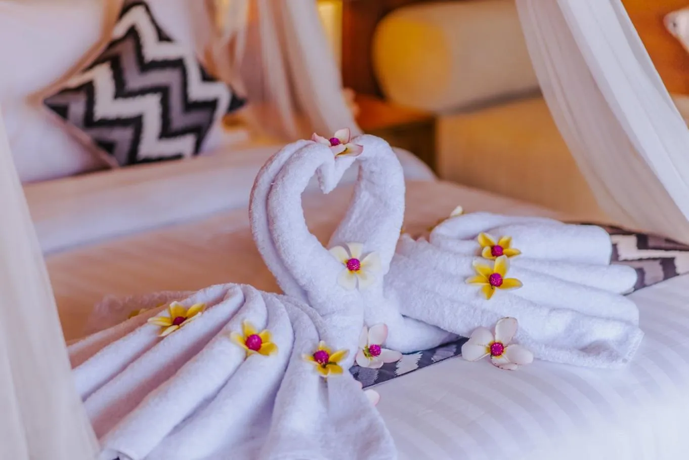 Decorative detail, Bed in Lembongan Small Heaven Bungalow