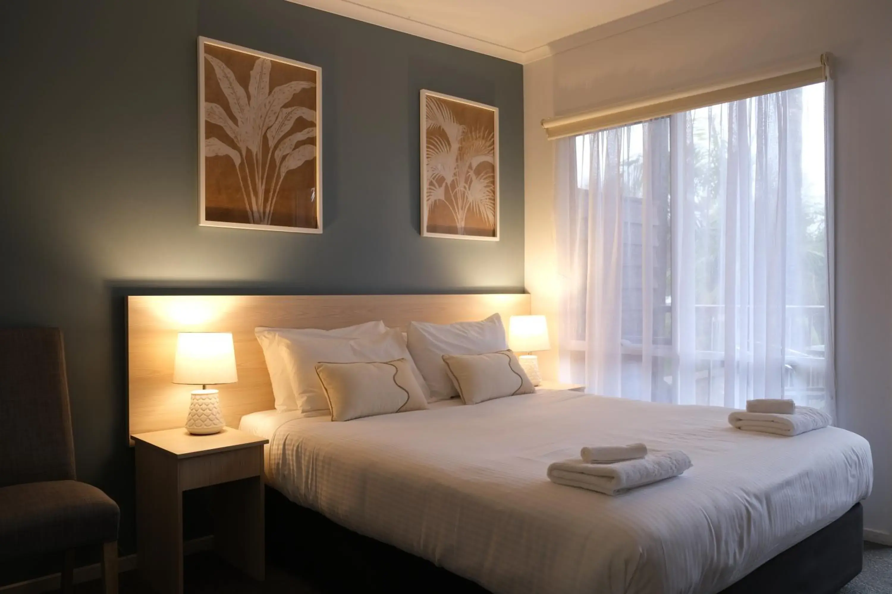 Queen Room with Spa Bath in Kaloha Holiday Resort Phillip Island Queen Room with Spa Bath in Kaloha Holiday Resort Phillip Island