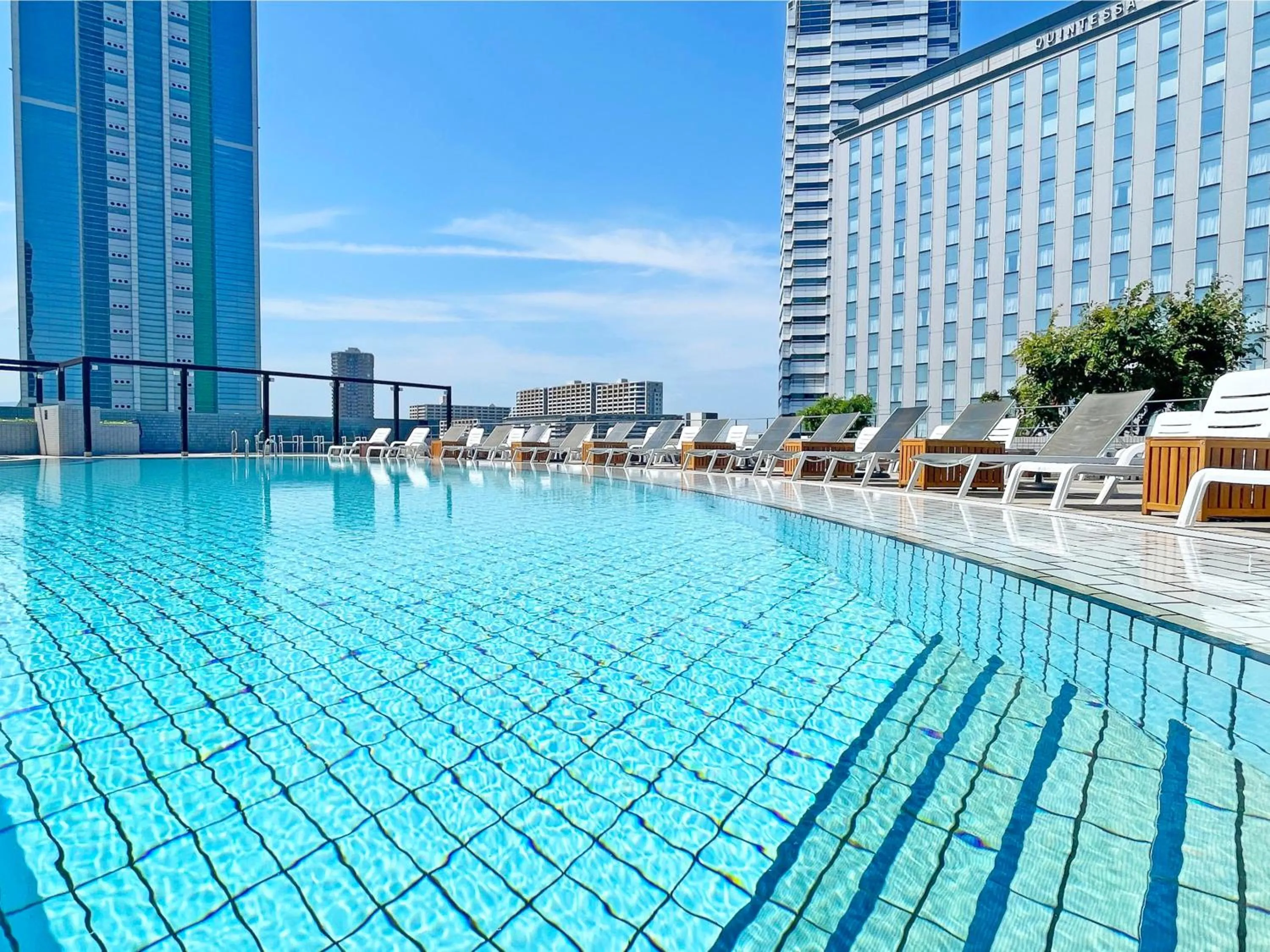 Swimming pool in Grand Prince Hotel Osaka Bay