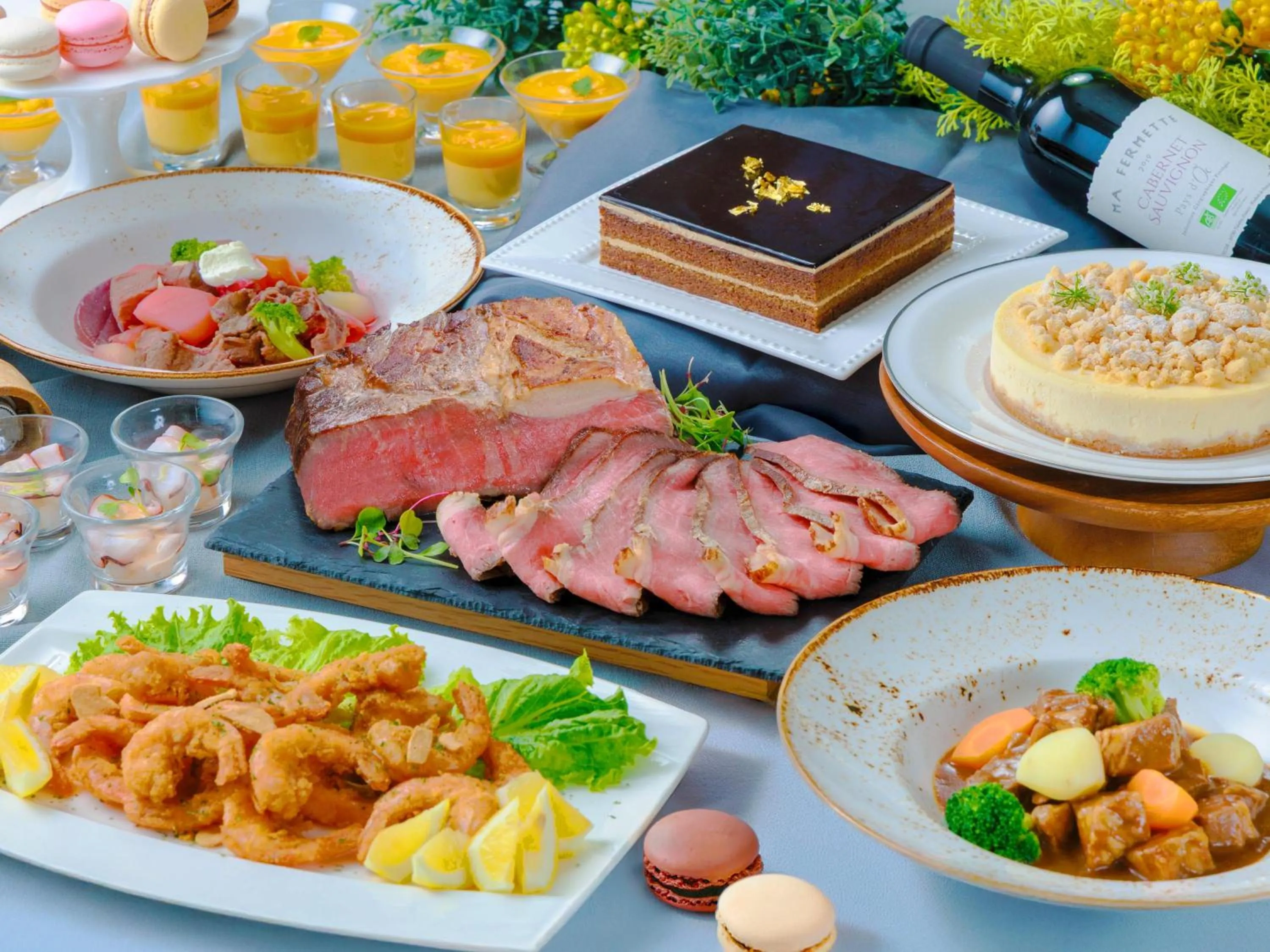 Restaurant/places to eat in Grand Prince Hotel Osaka Bay