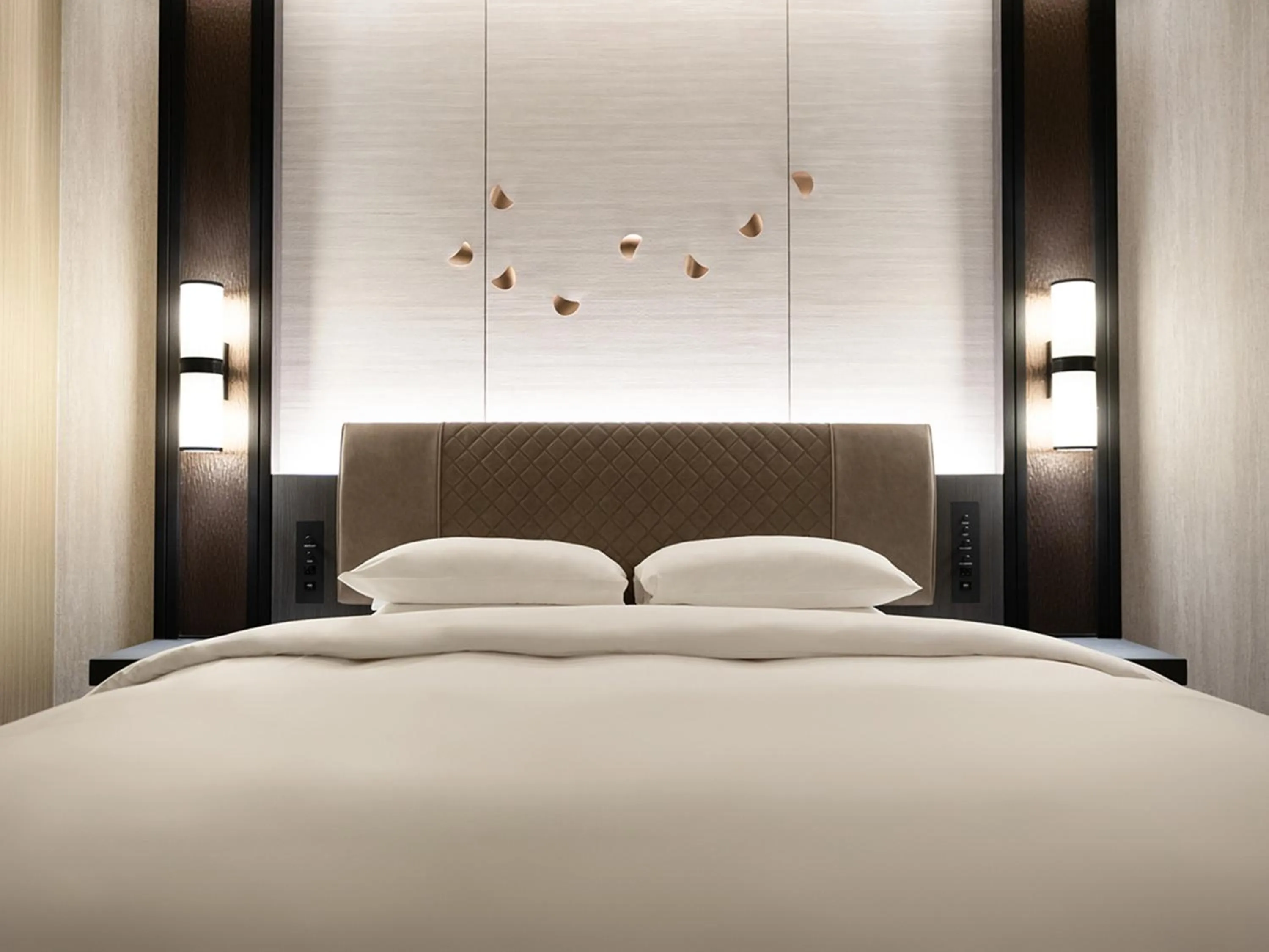 Bed in Grand Prince Hotel Osaka Bay