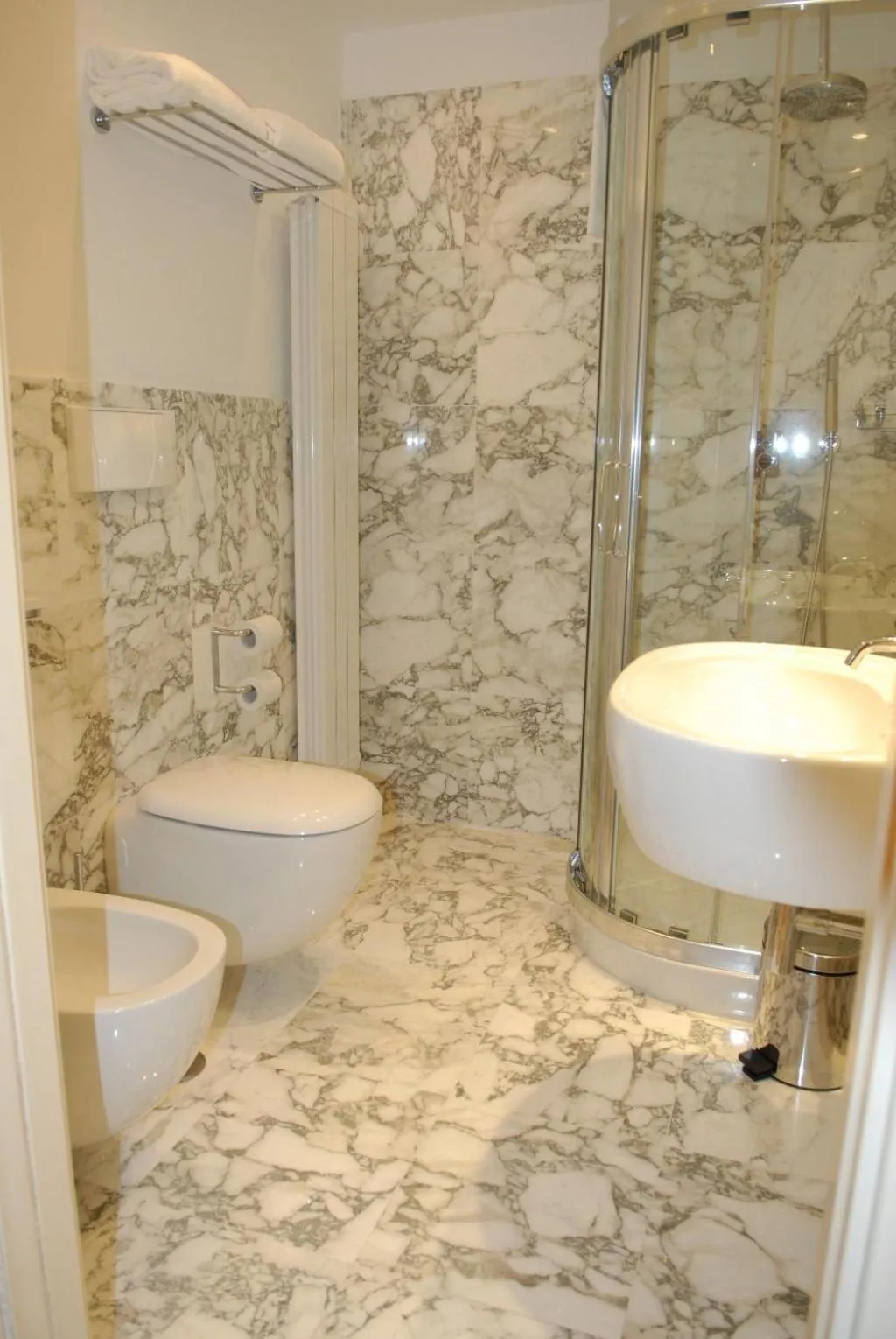 Bathroom in Hotel Certosa