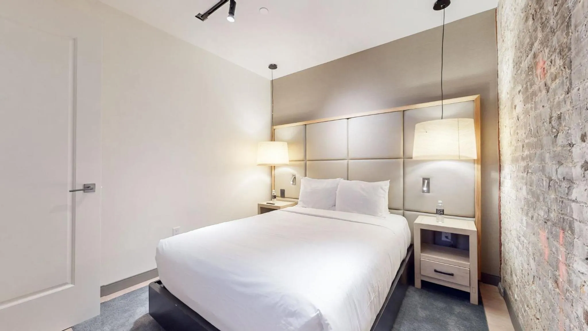 Bedroom, Bed in Studio 154 Hotel