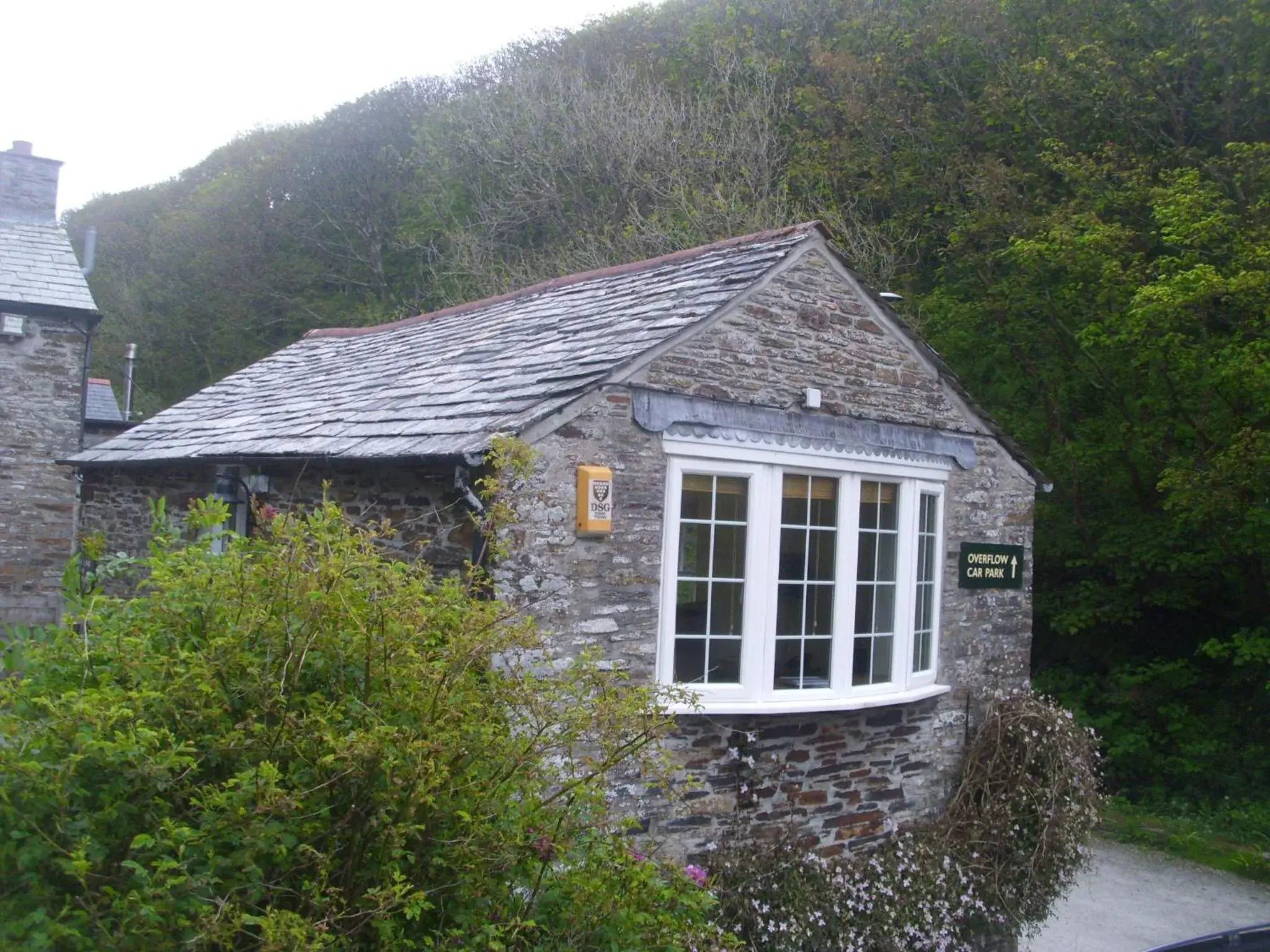 One-Bedroom Queen Suite in The Mill House One-Bedroom Queen Suite in The Mill House