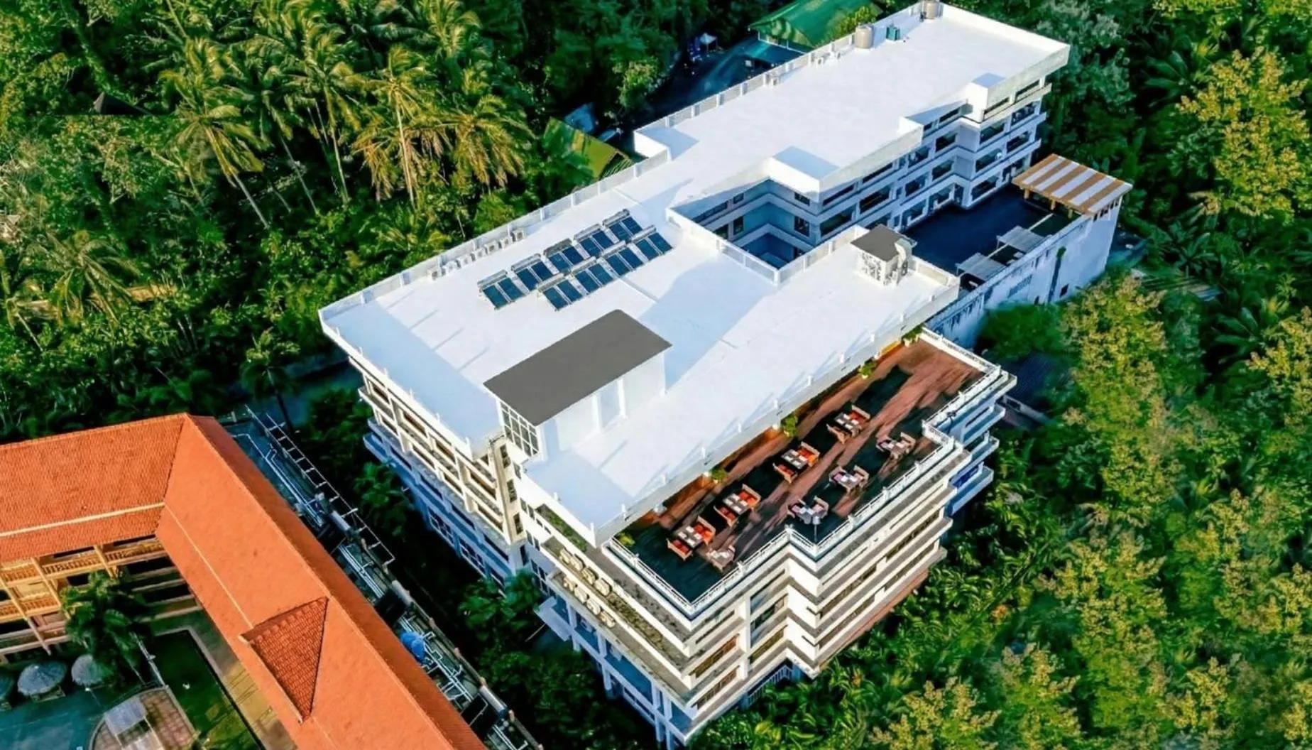 Property building in Casa Del M Patong Phuket - Newly Renovated