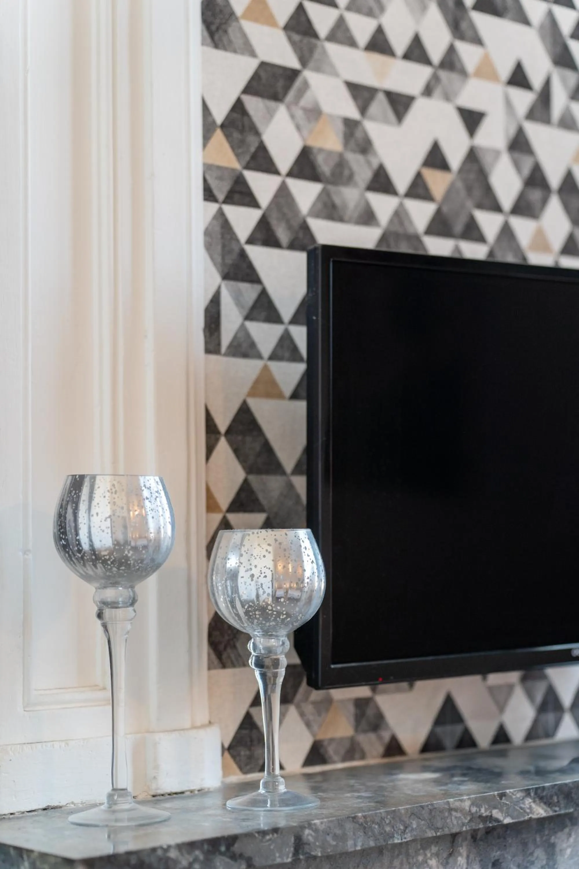 Château Fourclins Domaine privatif 15 personnes Parc & Bassin naturel Proche Toulouse