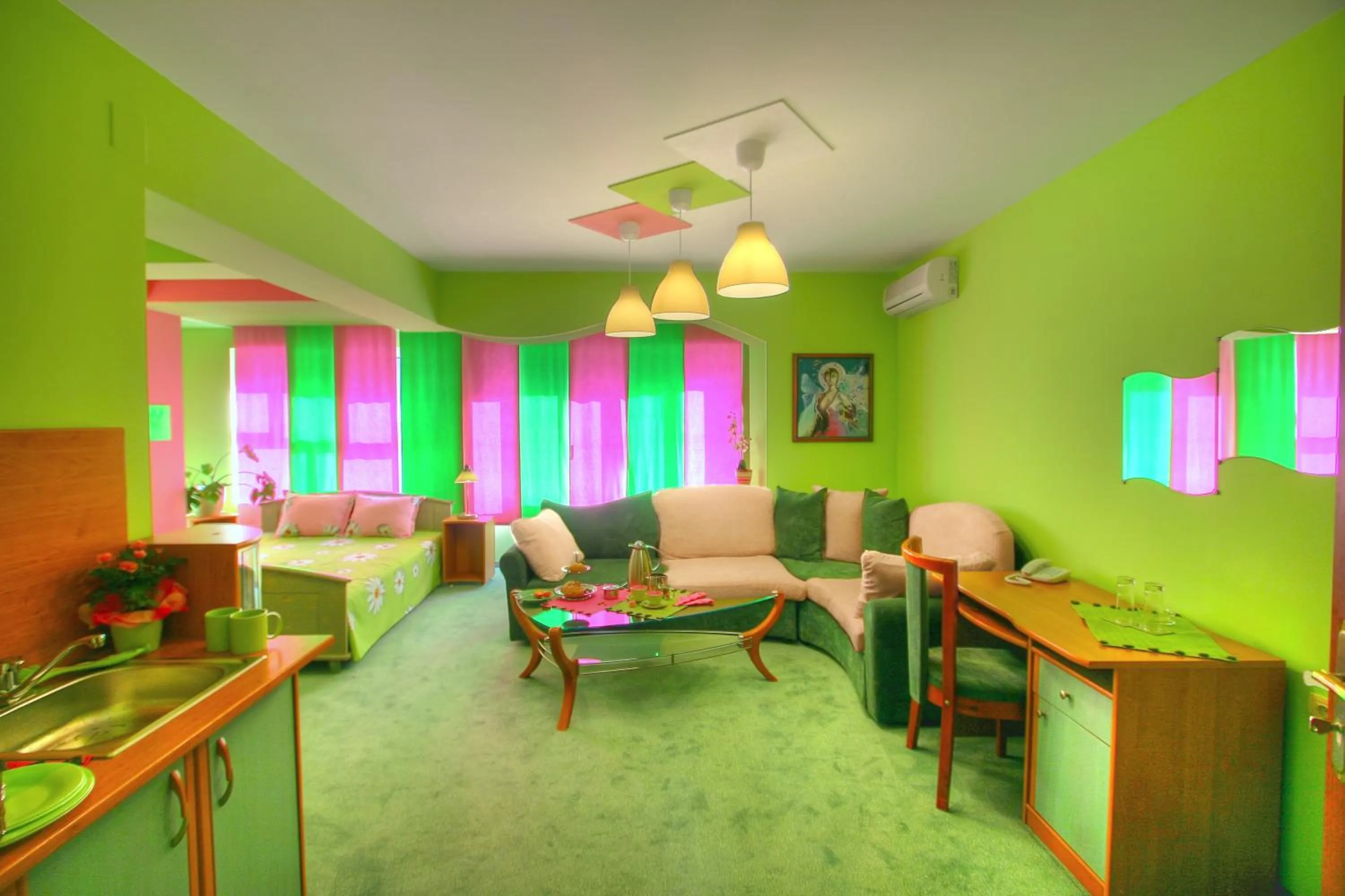 Photo of the whole room in Family Hotel Mania