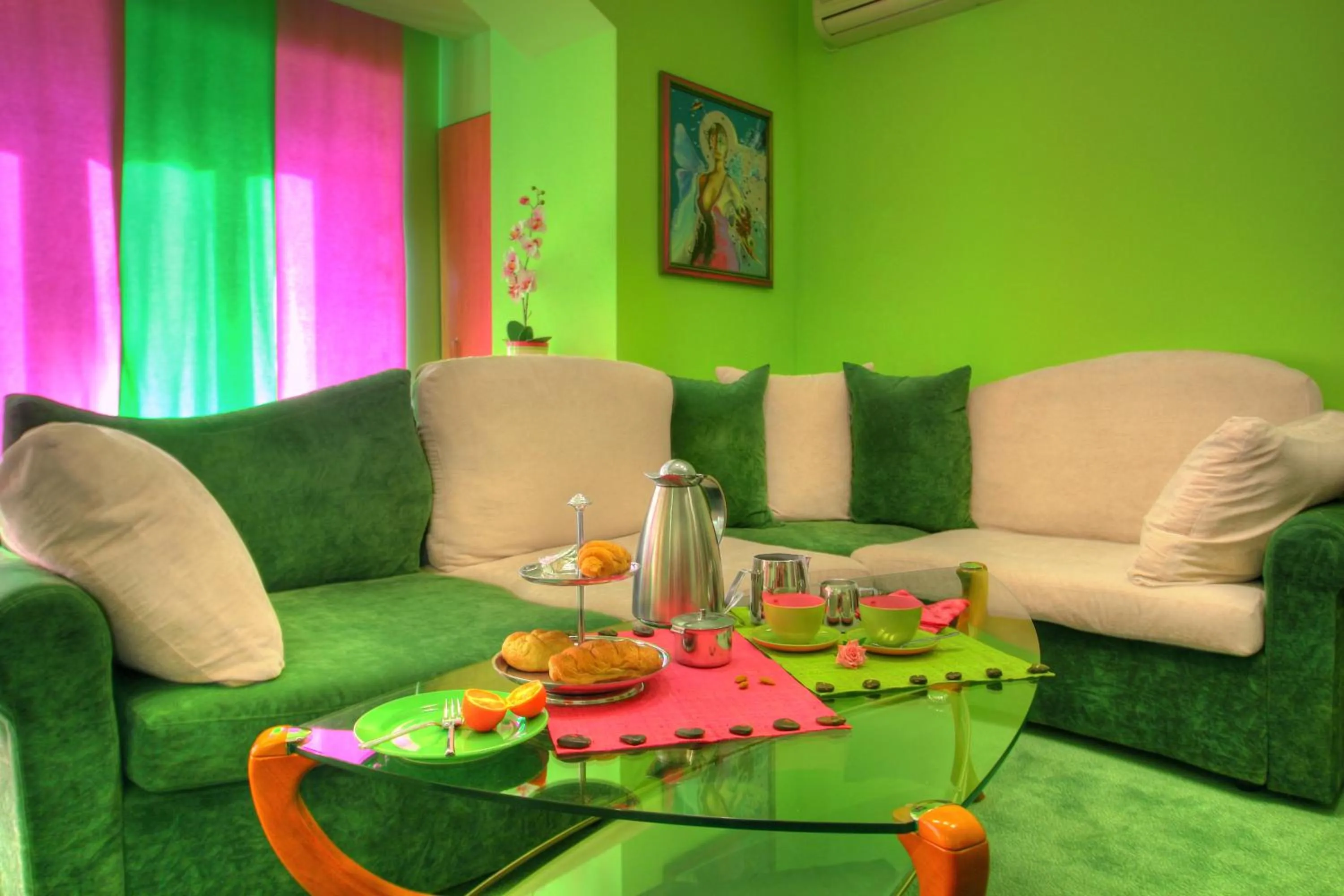 Decorative detail in Family Hotel Mania