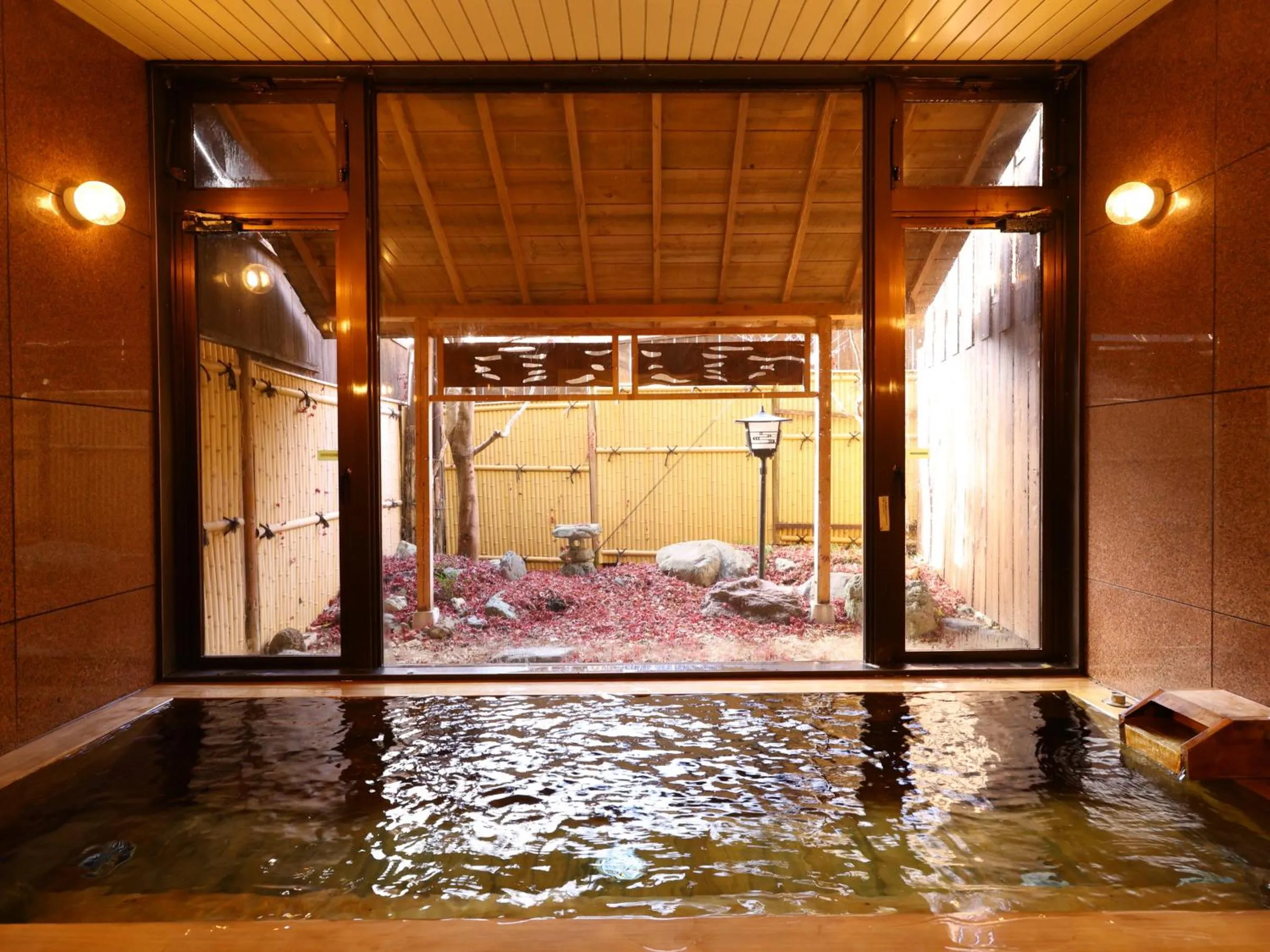 Public Bath in Shoji Mount Hotel