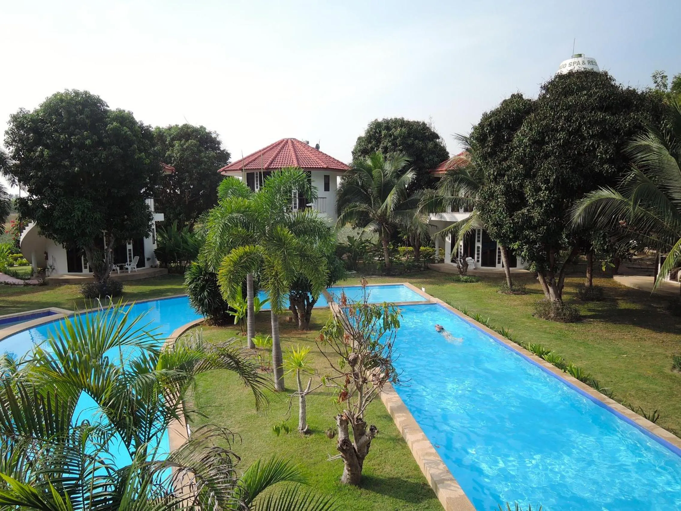 Pool view in Mango Spa & Resort