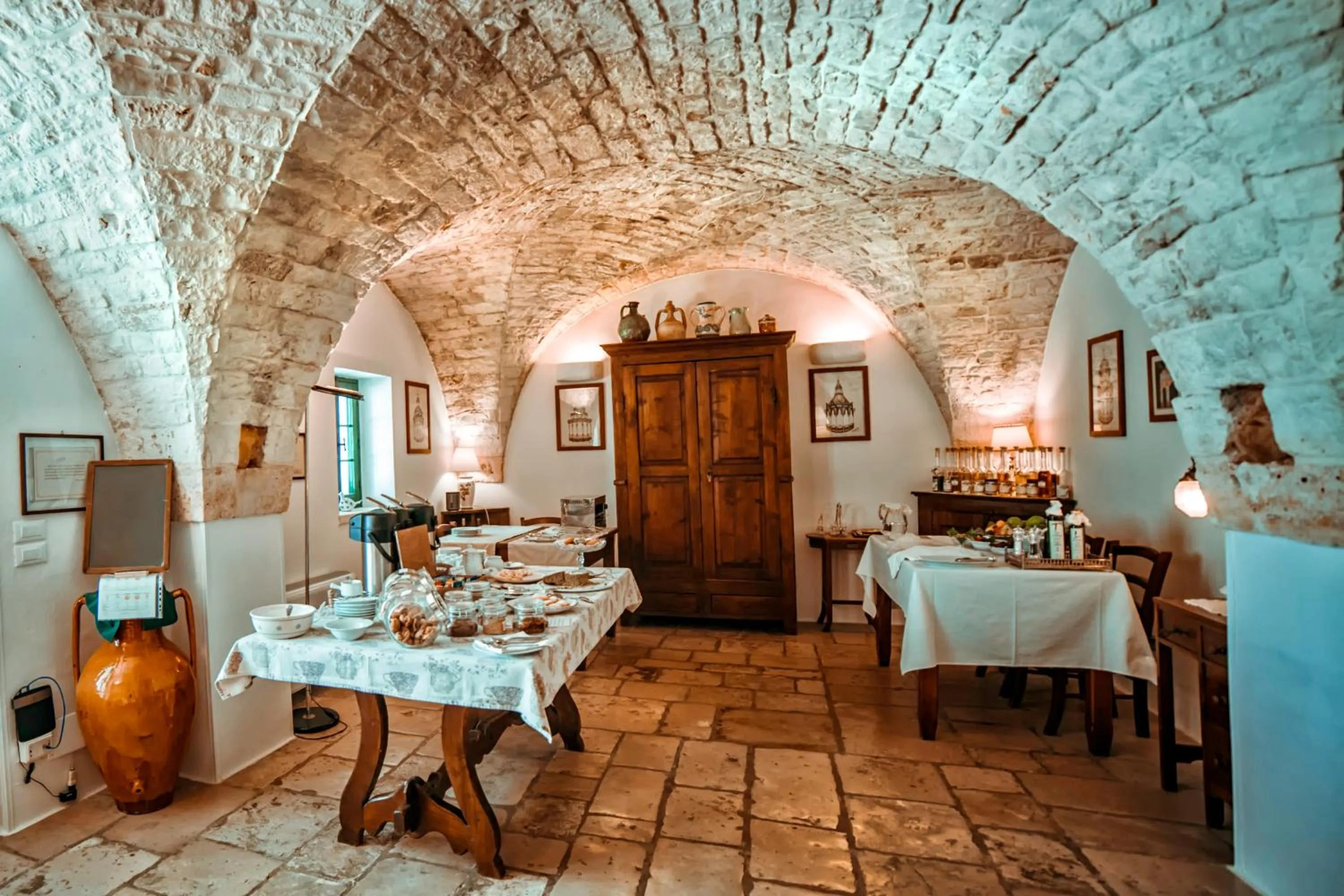 Buffet breakfast in Masseria Il Frantoio