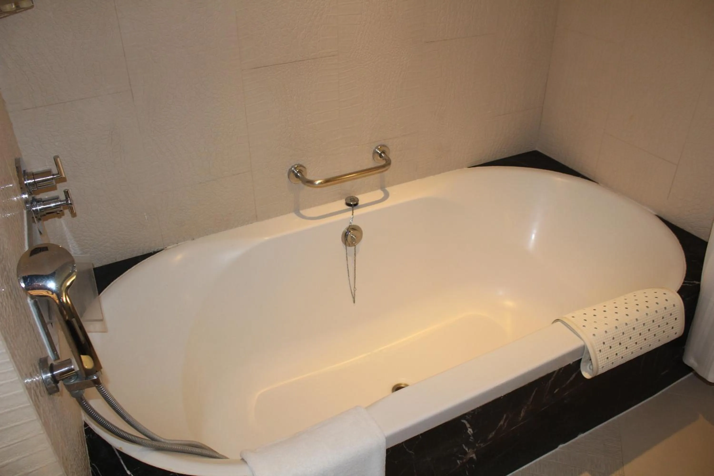 Bath in The Zuri Whitefield Bengaluru