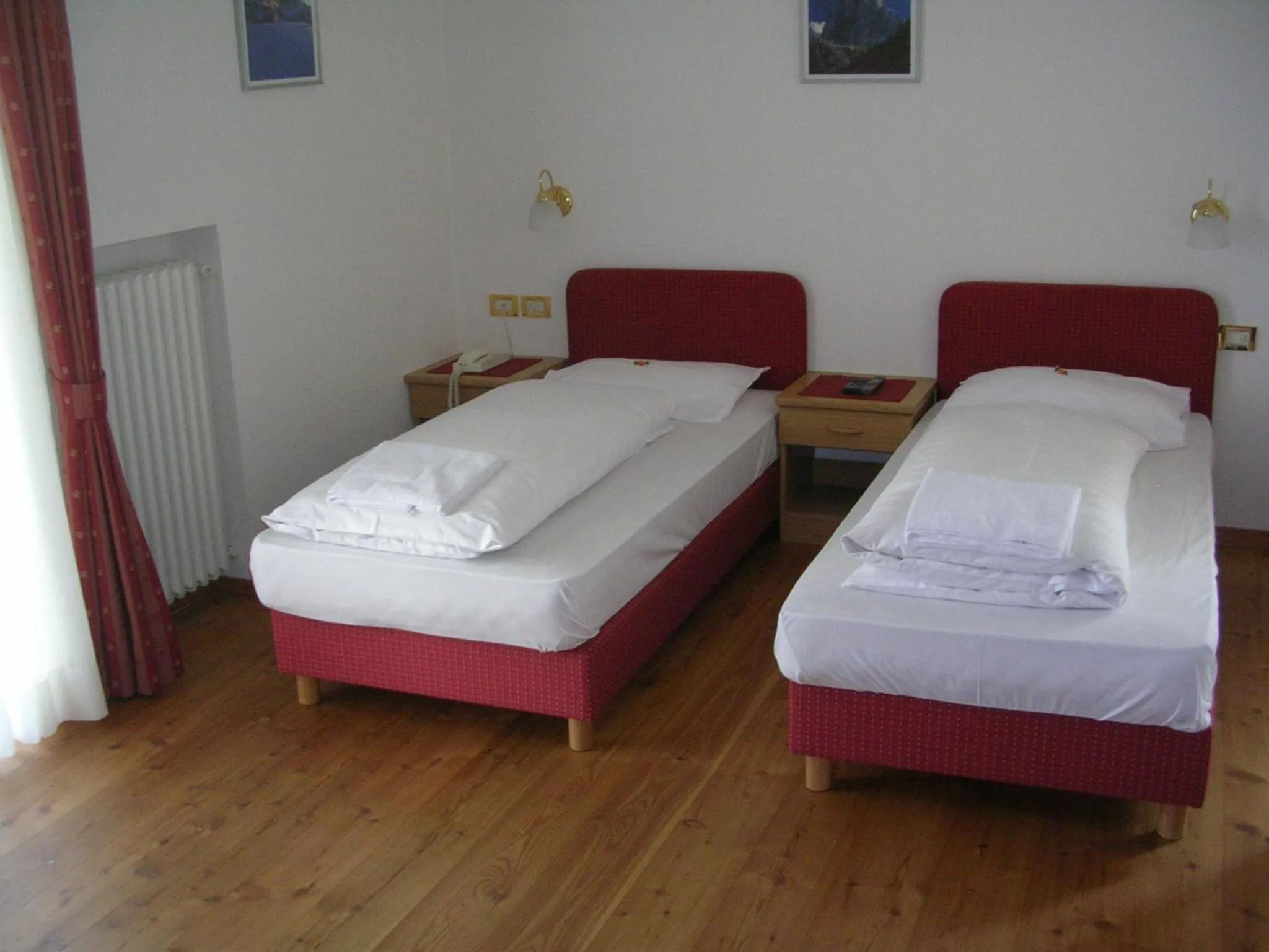 Bed in Garni La Tambra