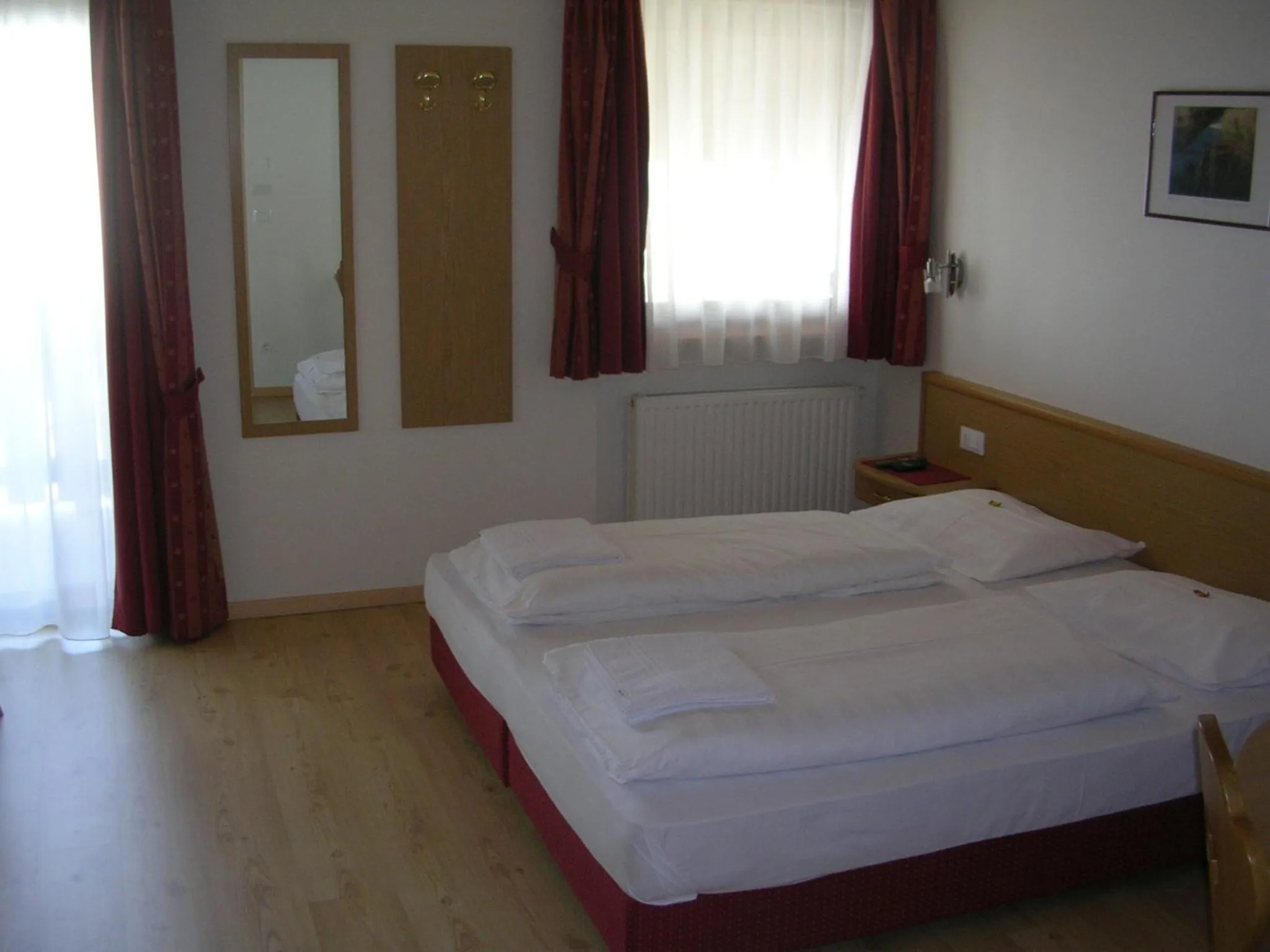 Bed in Garni La Tambra