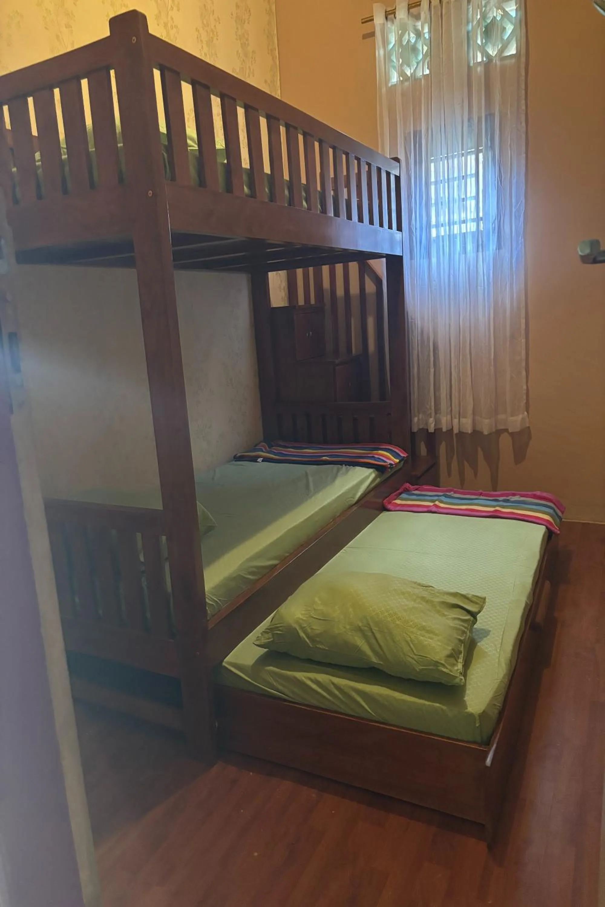 Bed in Waroeng Transit & Depary Homestay