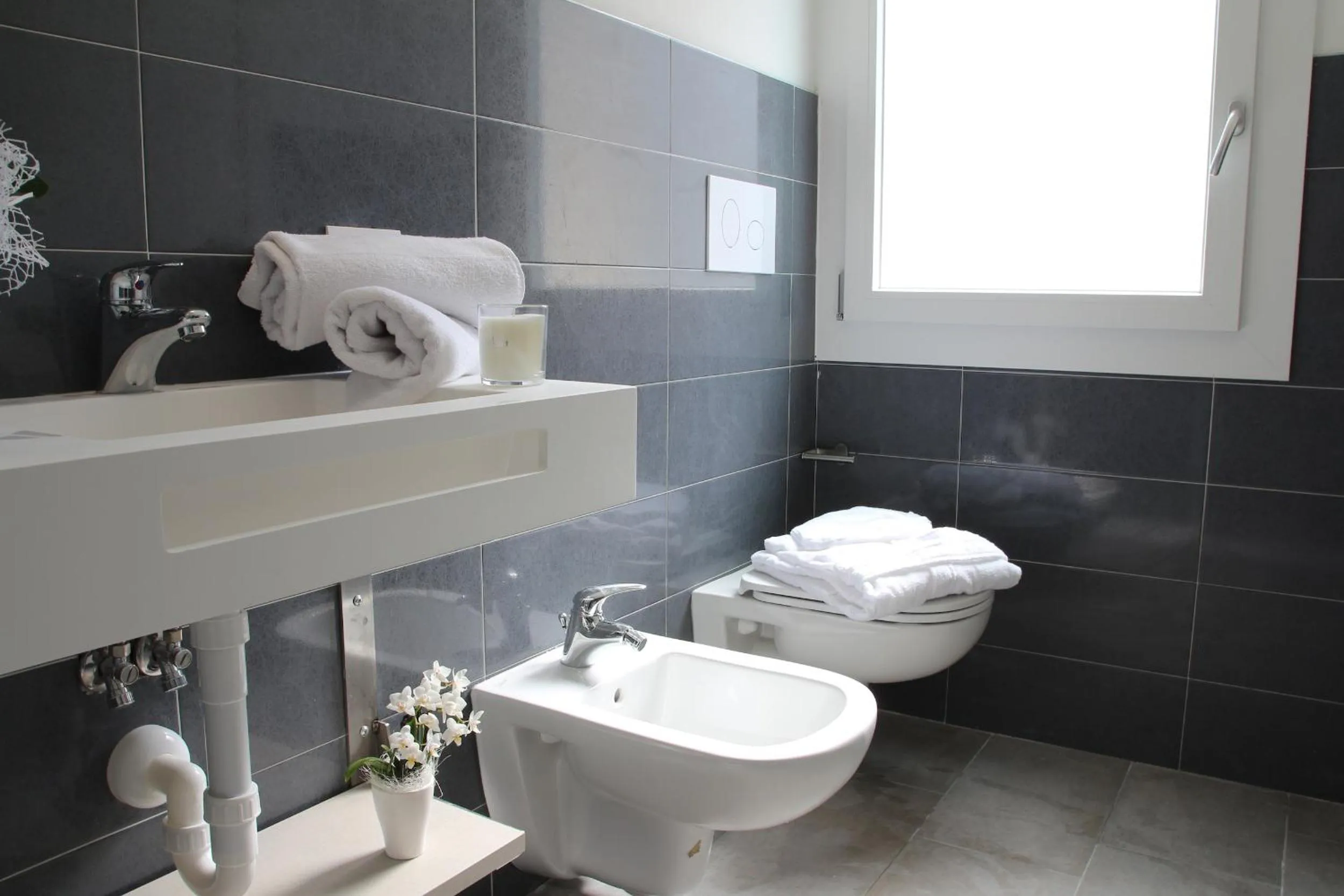 Toilet in Hotel Arena