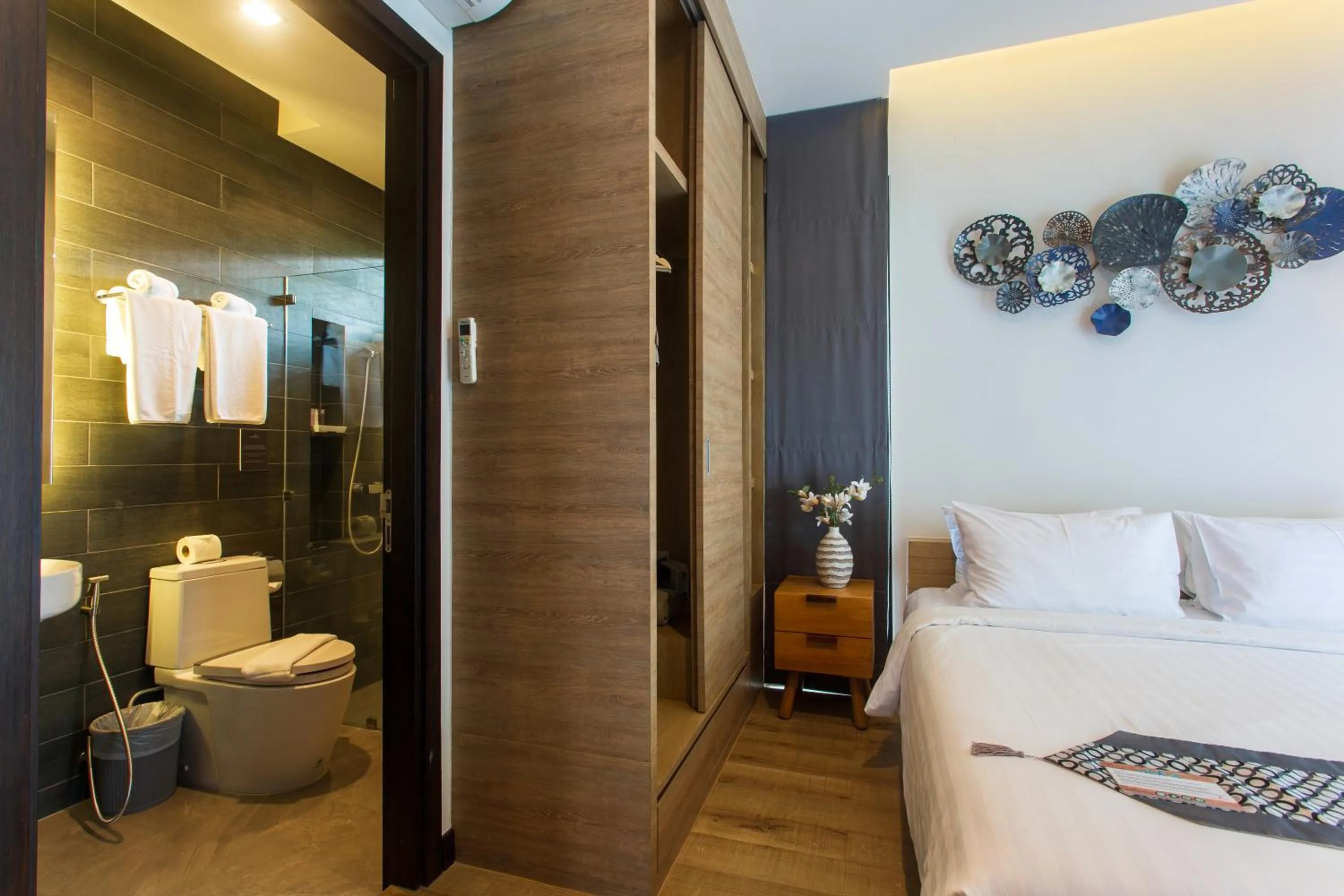 CHUZ Villas Samui SHA Plus