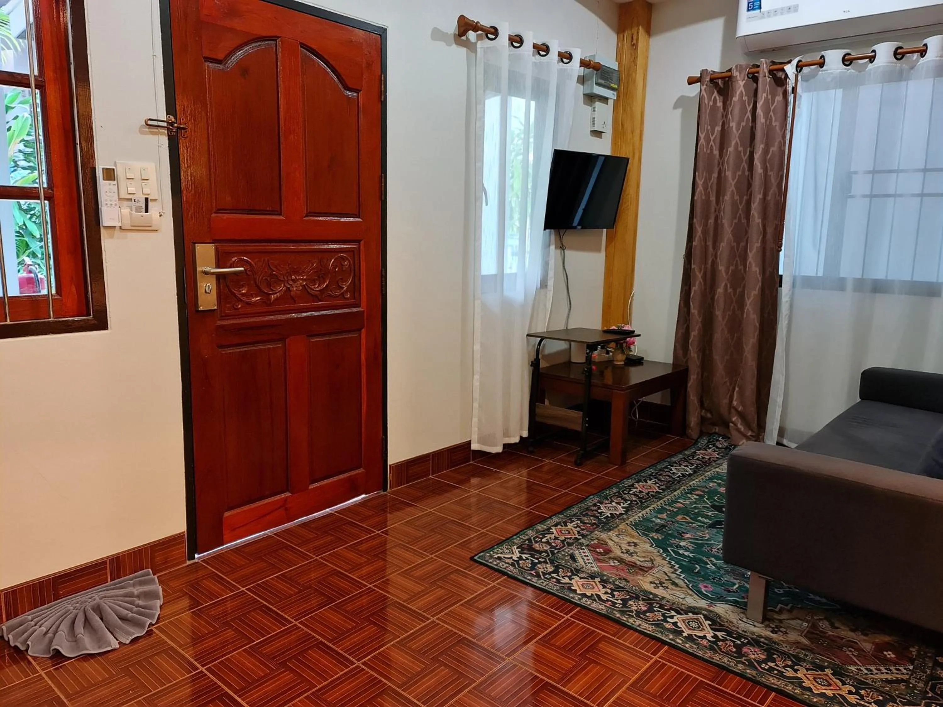 TV and multimedia in Momento Bangtao Beach