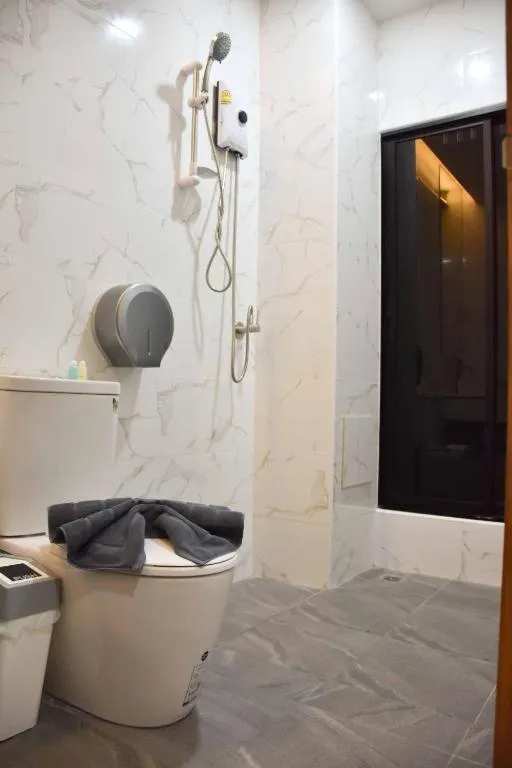 Momento Bangtao Beach