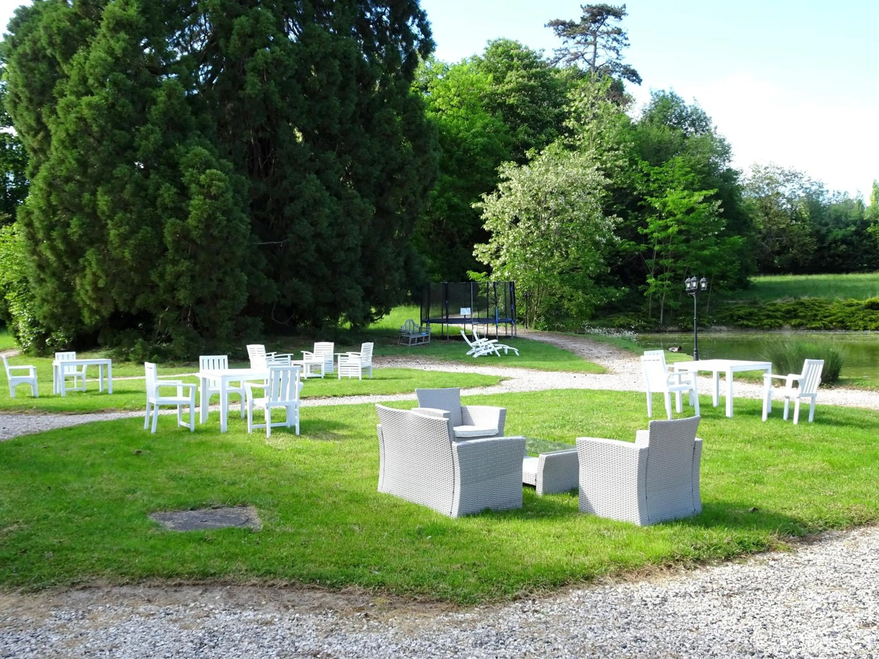 Garden in CHATEAU Les VALLÉES