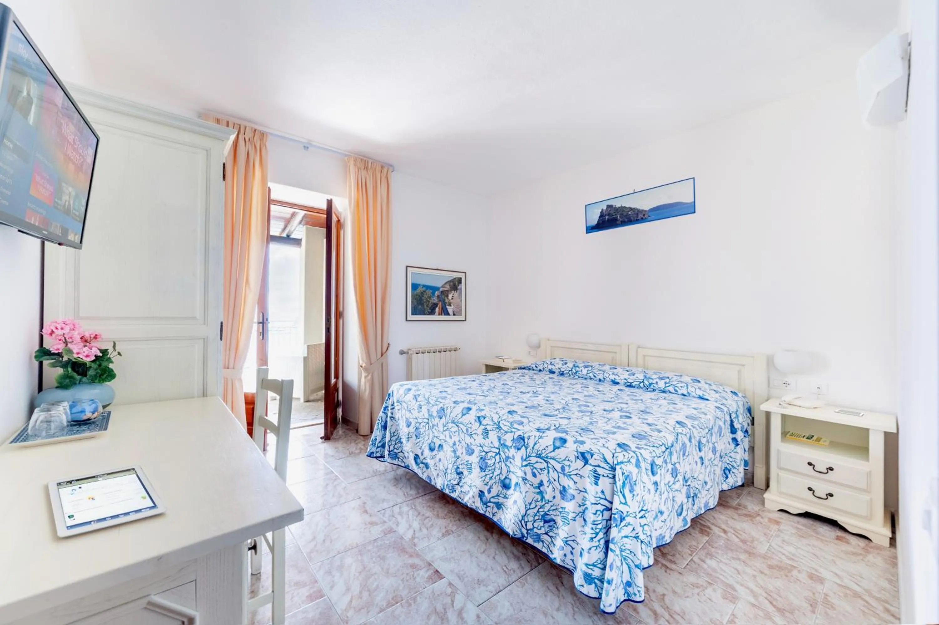 Bed in Punta Chiarito Resort