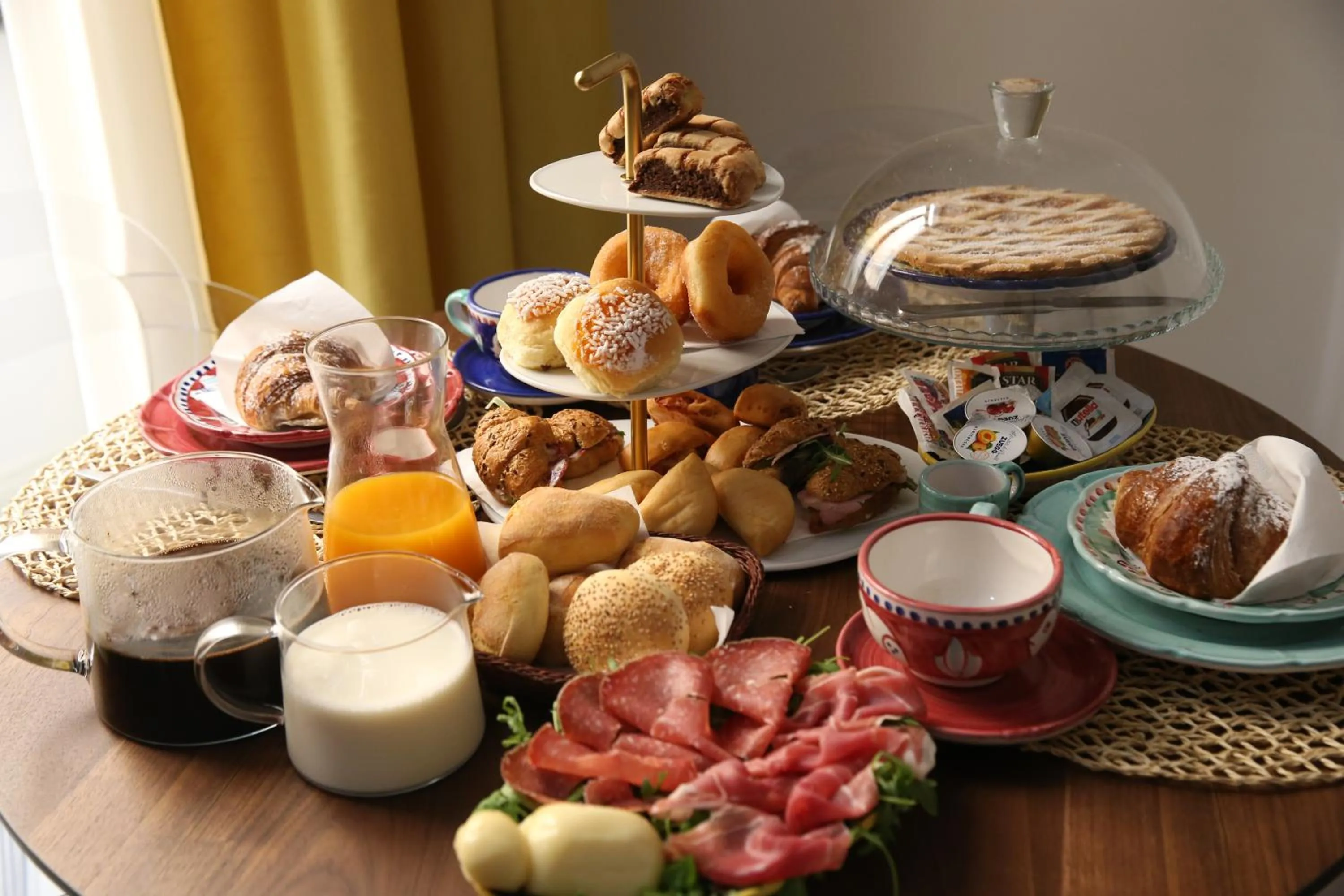 Food and drinks in B&B Salerno al Duomo