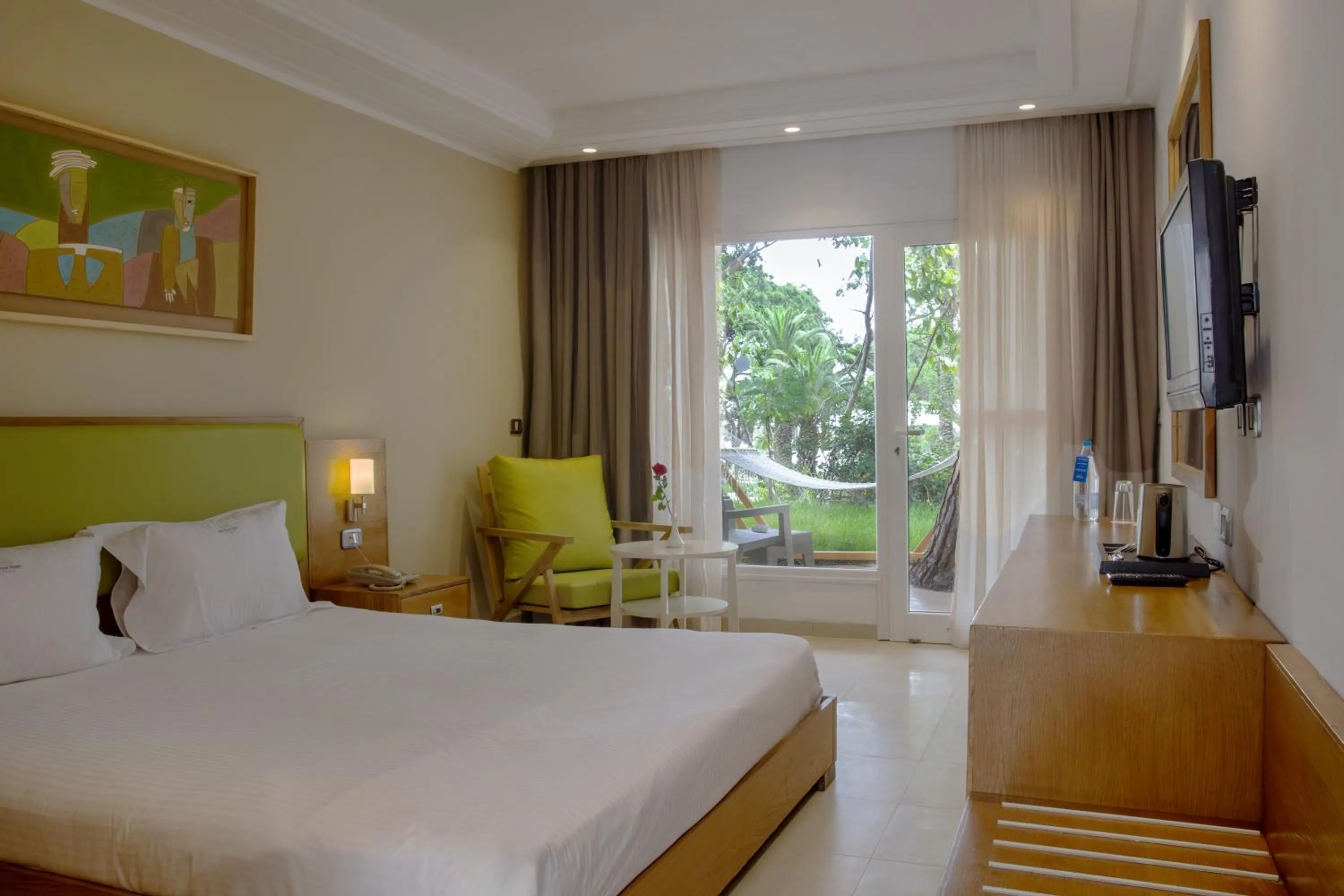 Photo of the whole room, Bed in Hotel Bel Azur Thalasso & Bungalows