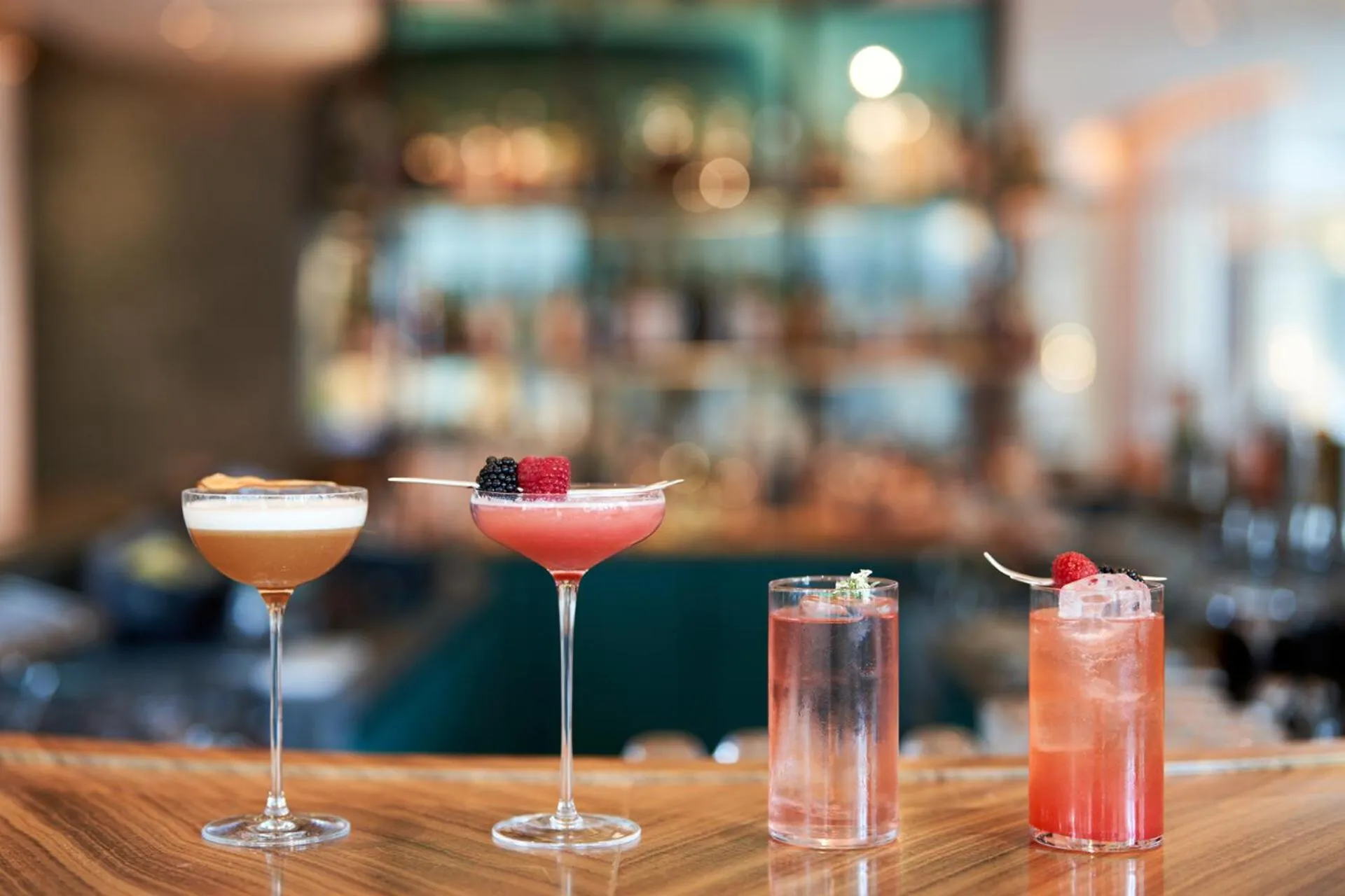 Restaurant/places to eat in Four Seasons Hotel London at Park Lane