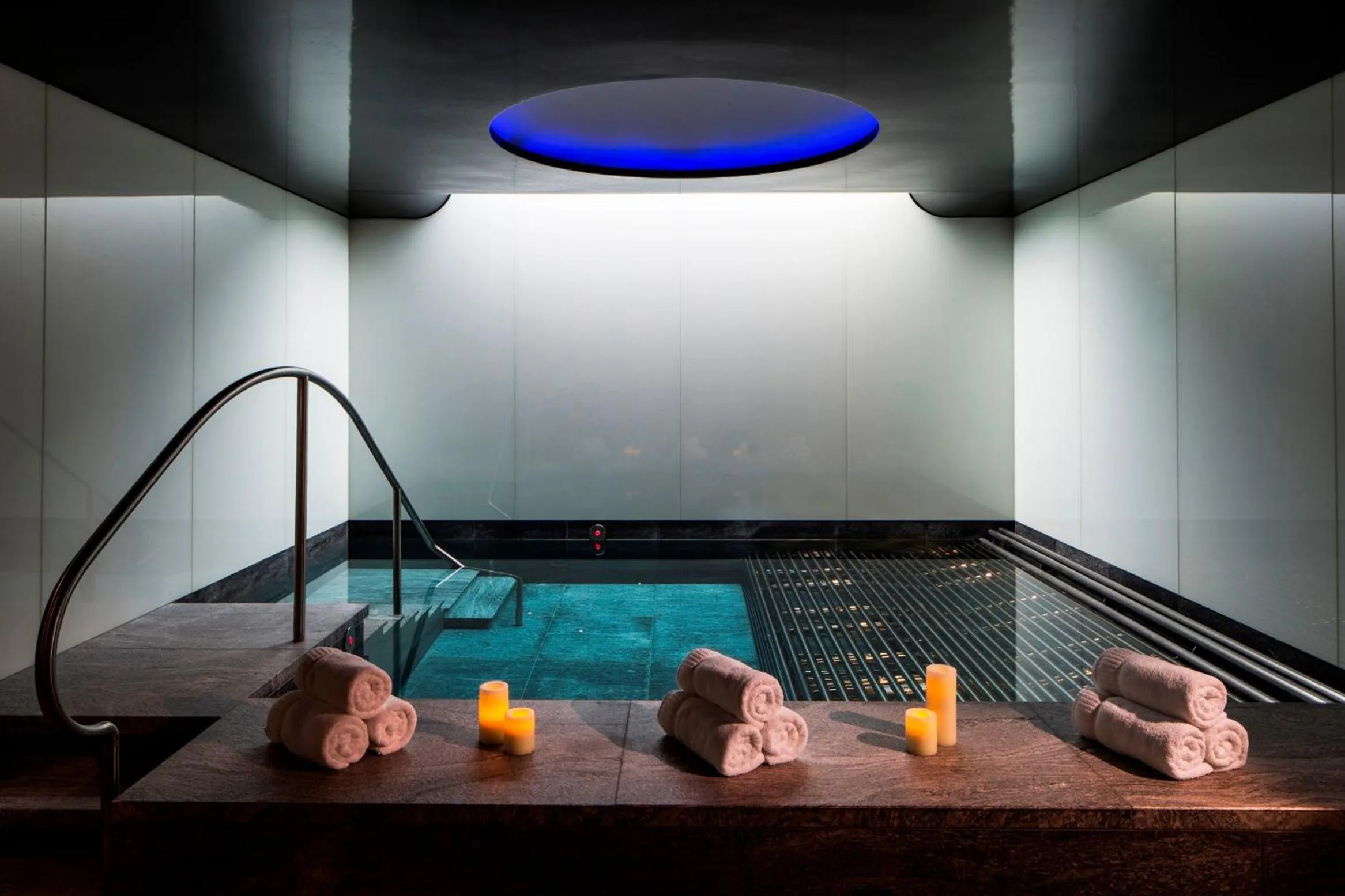 Spa and wellness centre/facilities in Four Seasons Hotel London at Park Lane