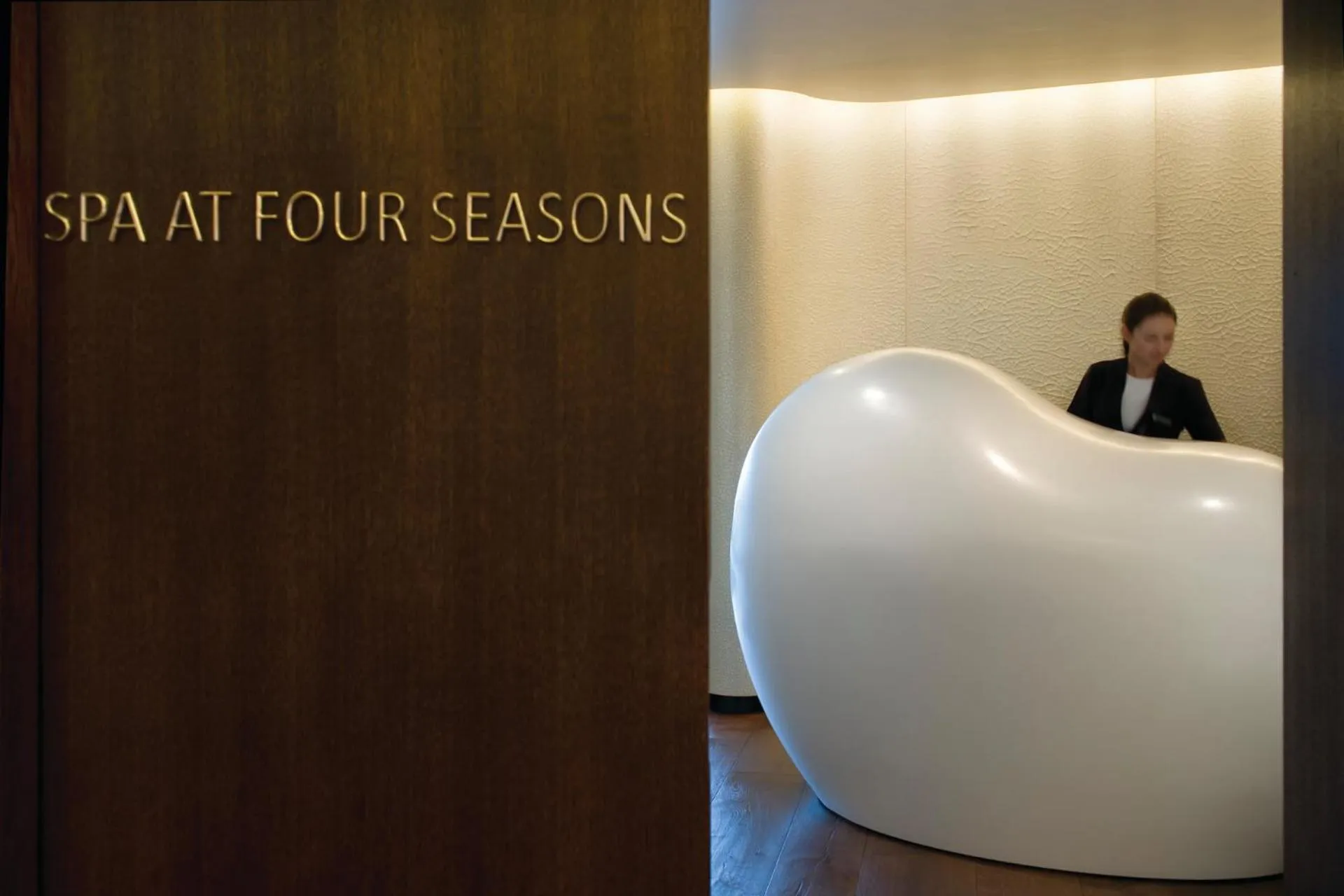 Spa and wellness centre/facilities in Four Seasons Hotel London at Park Lane