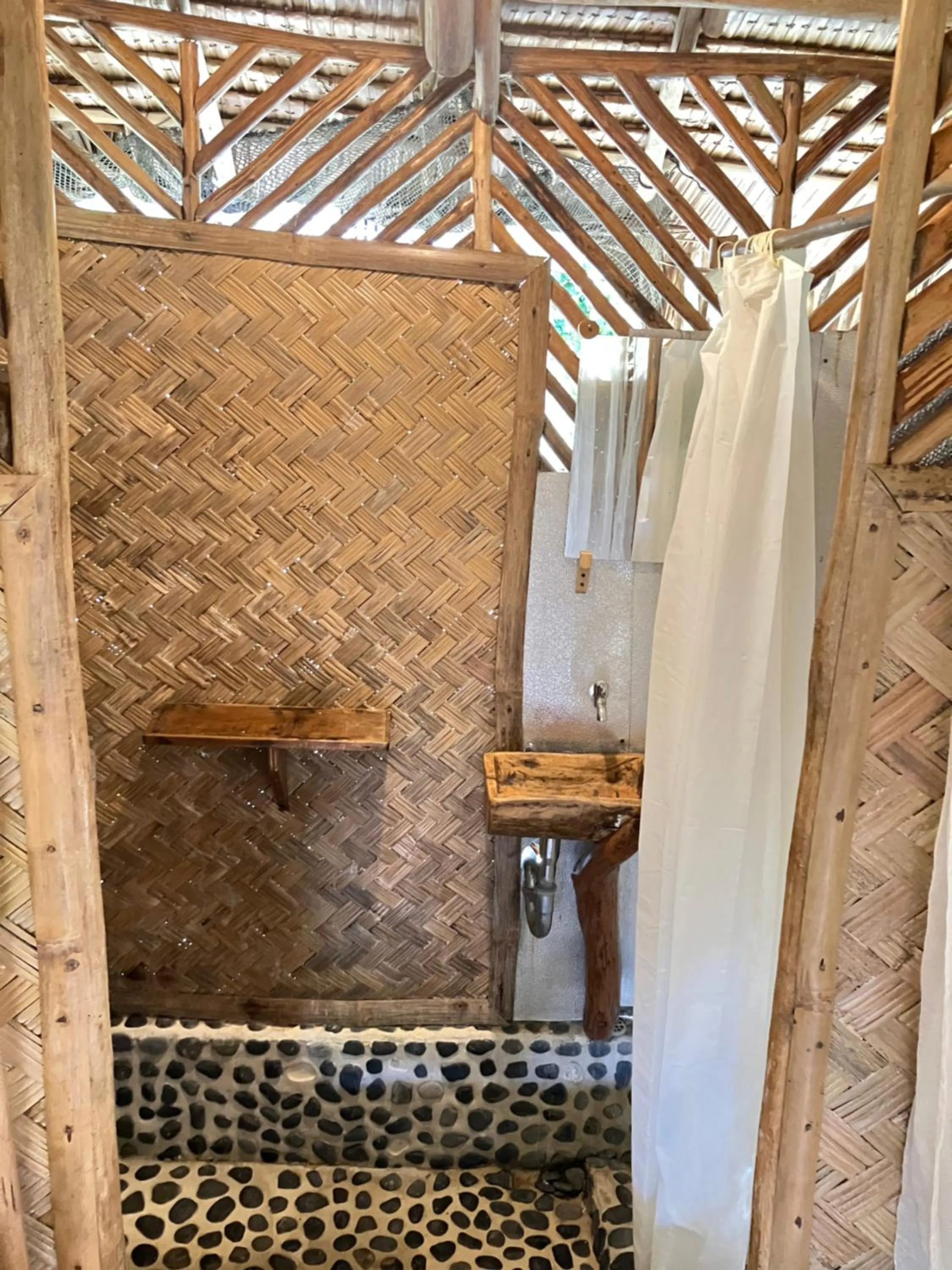 Bathroom in Backpacker's Hill Resort