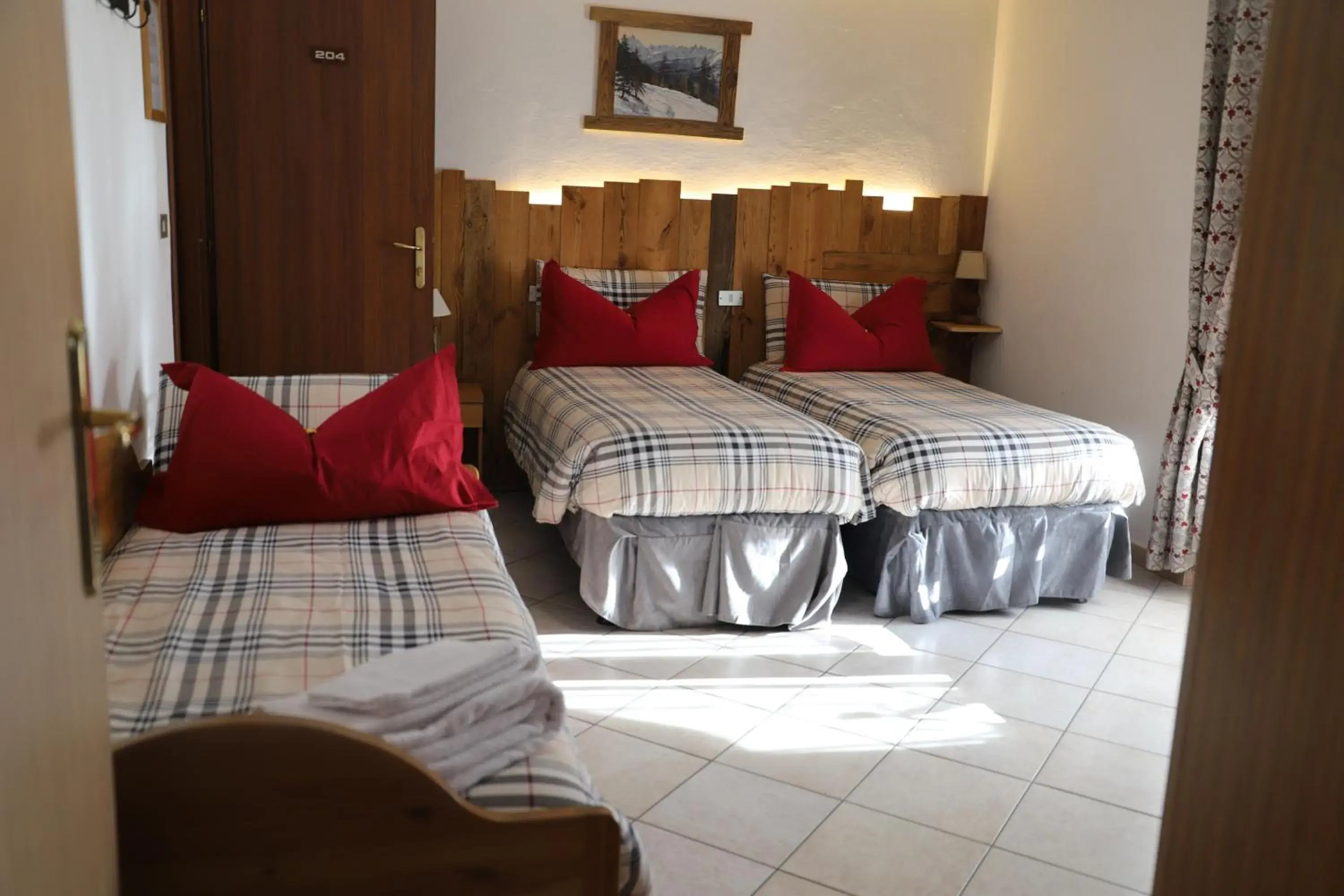 Superior Double or Twin Room in Hotel Bucaneve Superior Double or Twin Room in Hotel Bucaneve