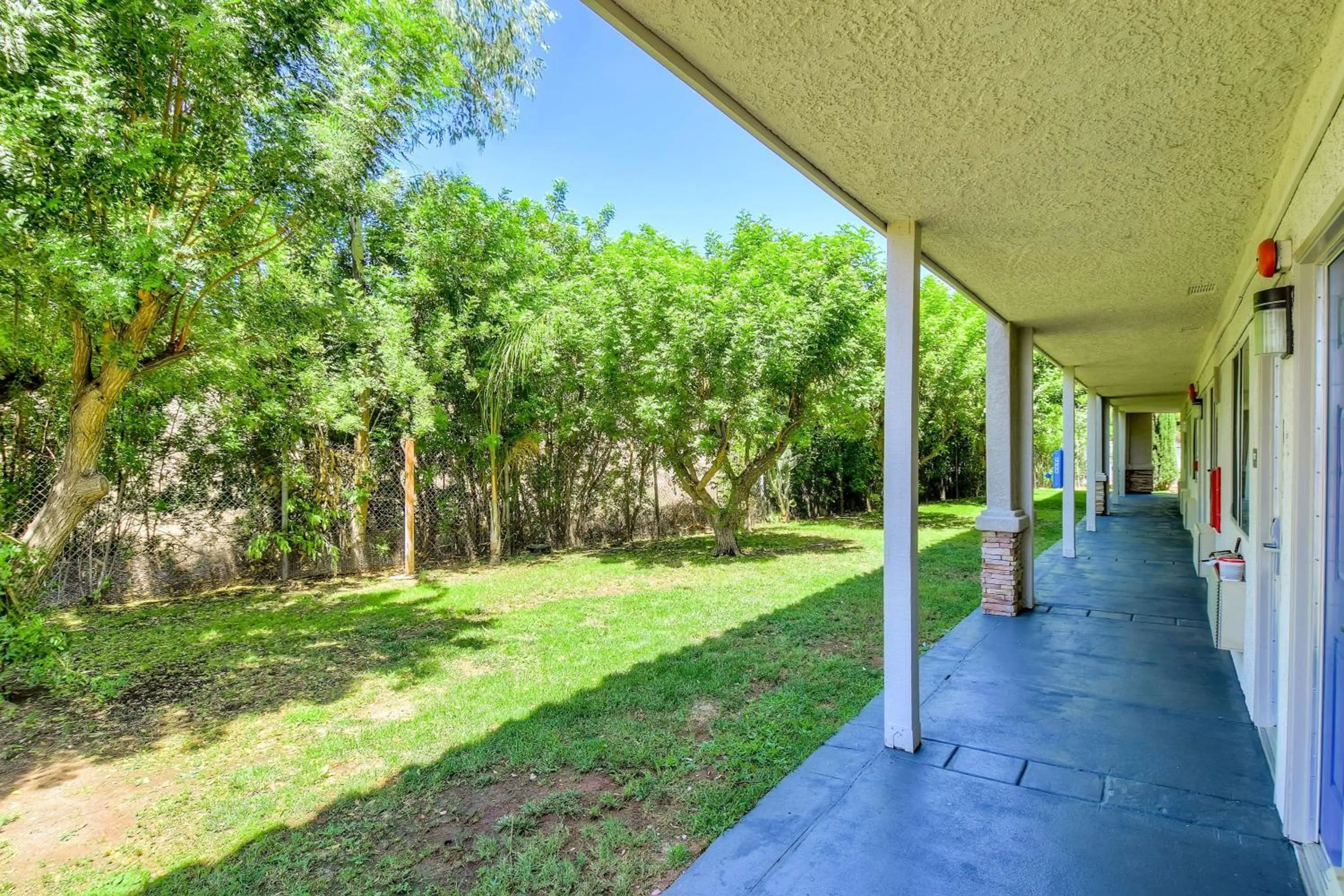 Property building in Motel 6-Menifee, CA