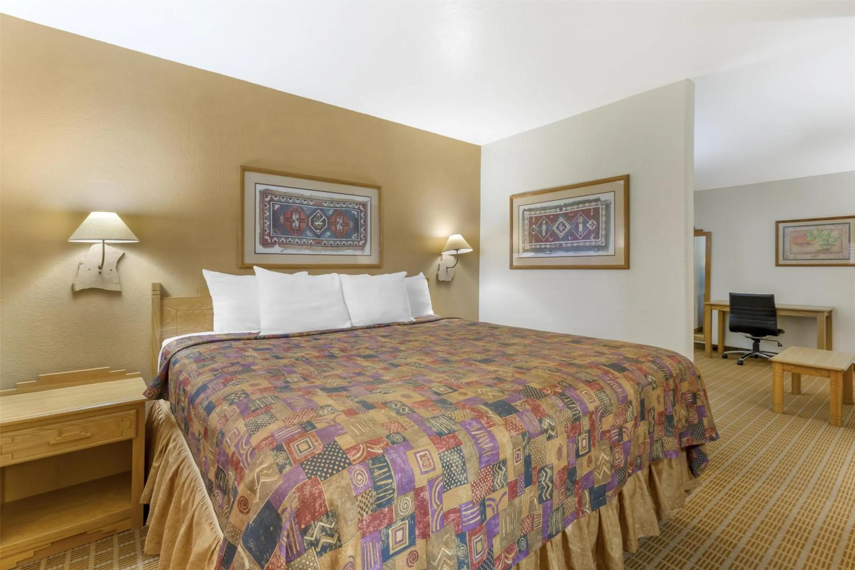 Bedroom, Bed in Best Western Gold Canyon Inn & Suites