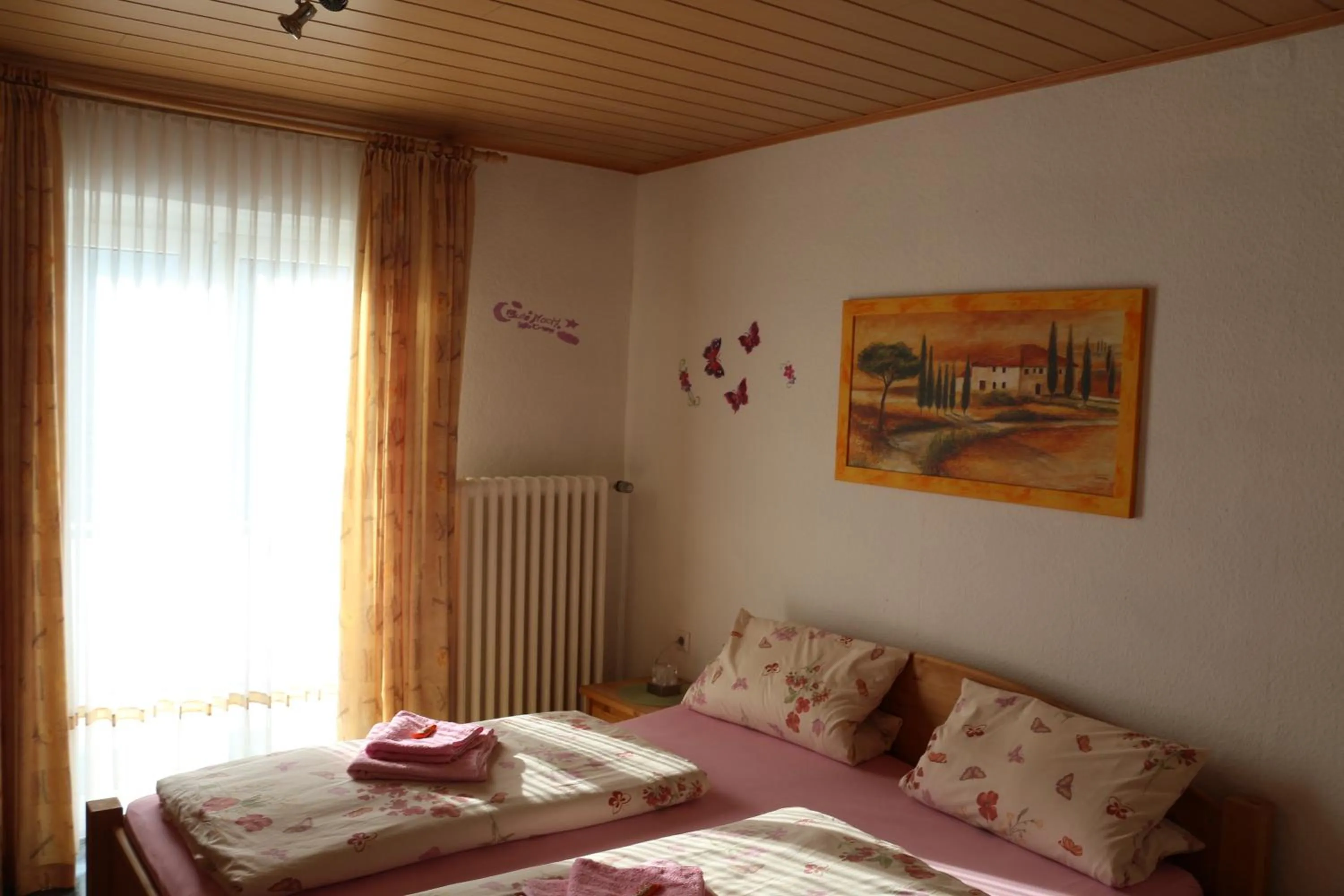 Bed in Pension Fernblick