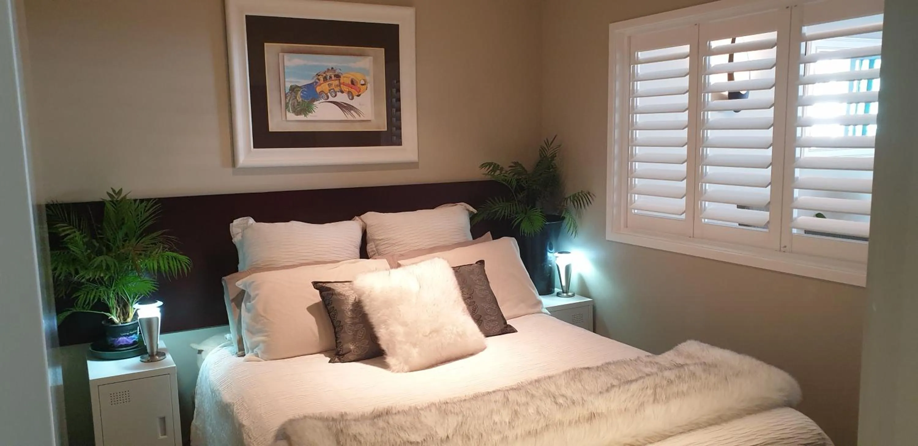 Bed in Cutterscove Resort Apartments