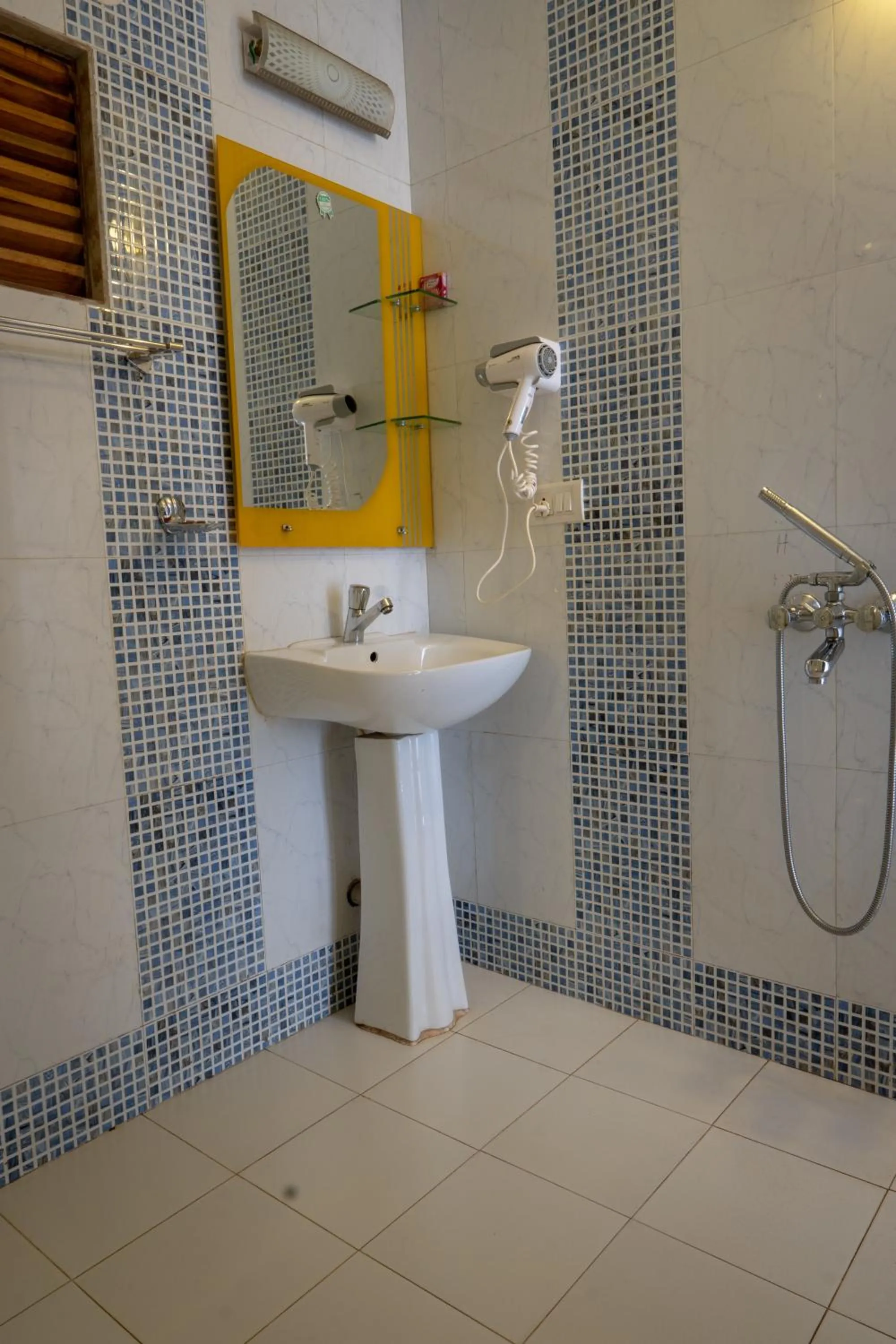 Shower in Alcove Resort Vagator