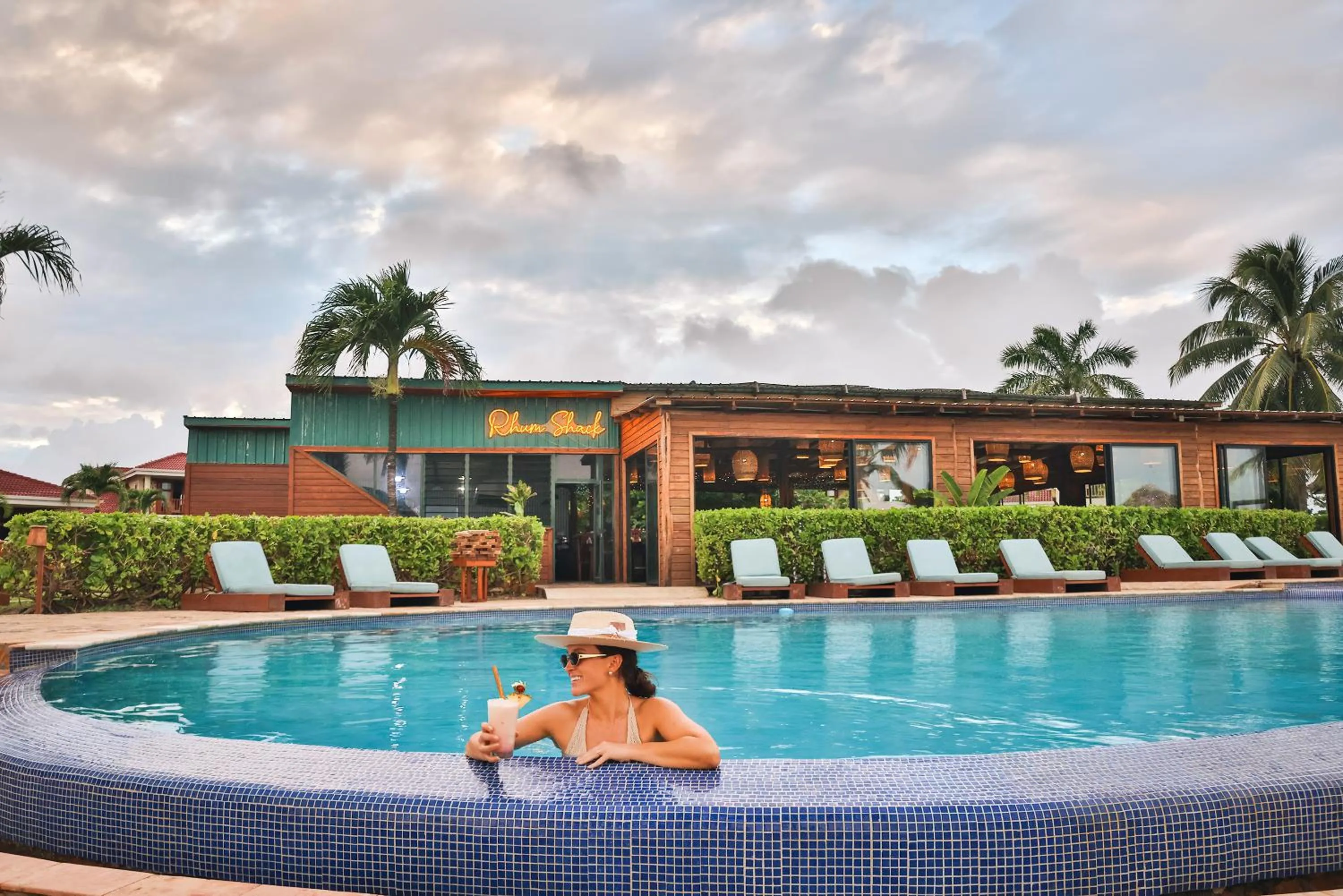 Restaurant/places to eat in Hopkins Bay Belize a Muy'Ono Resort