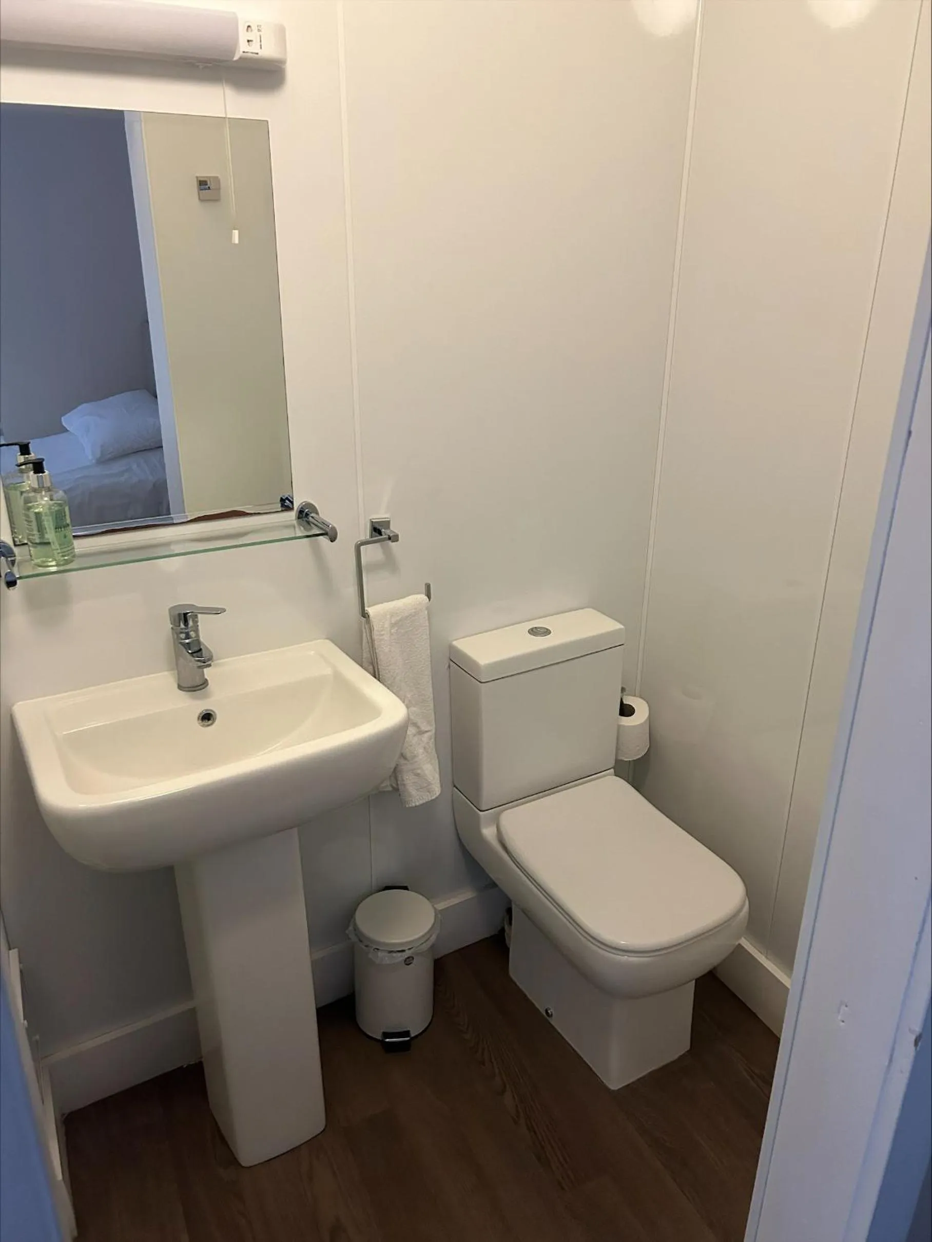 Bathroom in Whisky Capital Inn