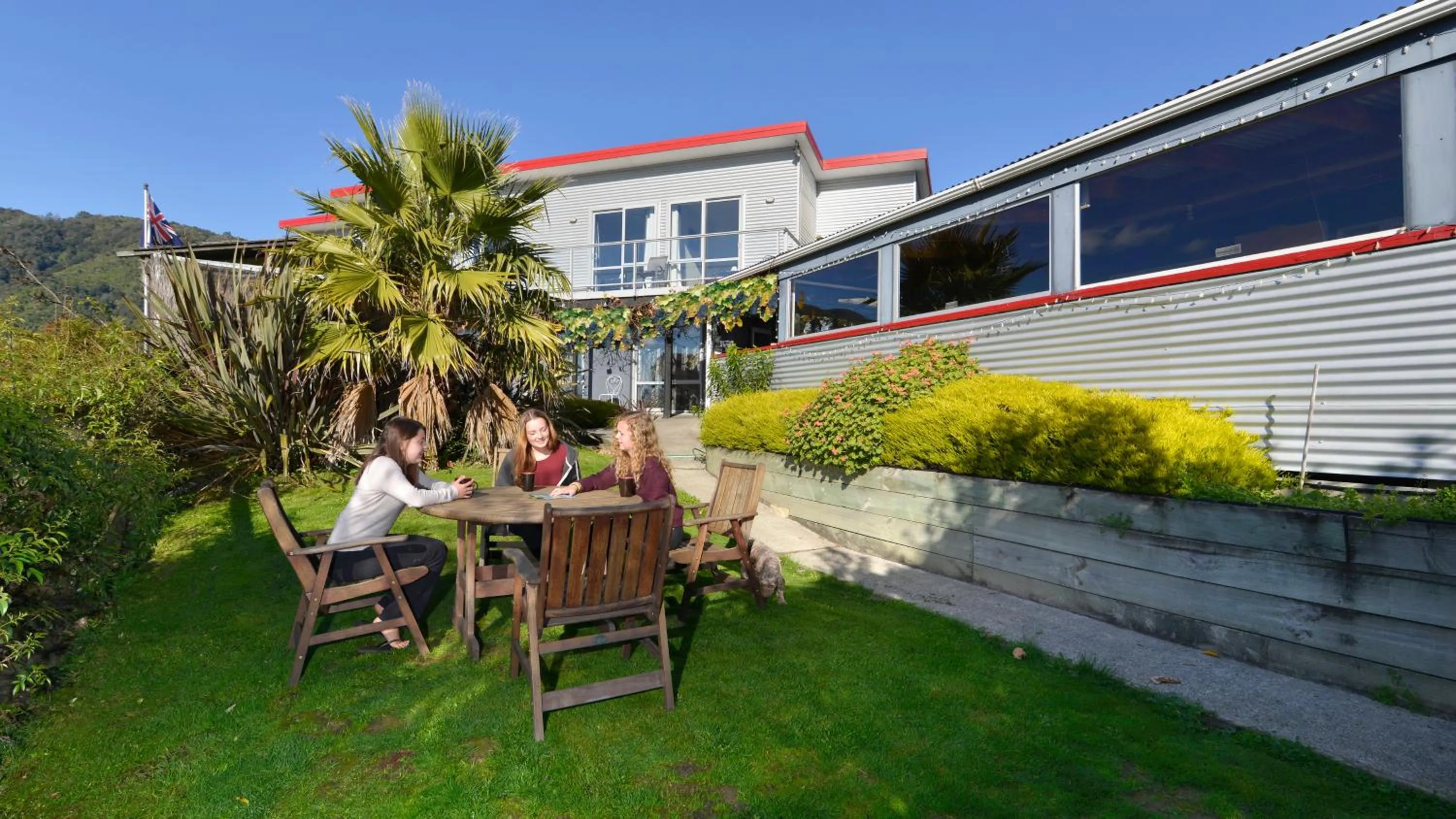 Tombstone Motel, Lodge & Backpackers