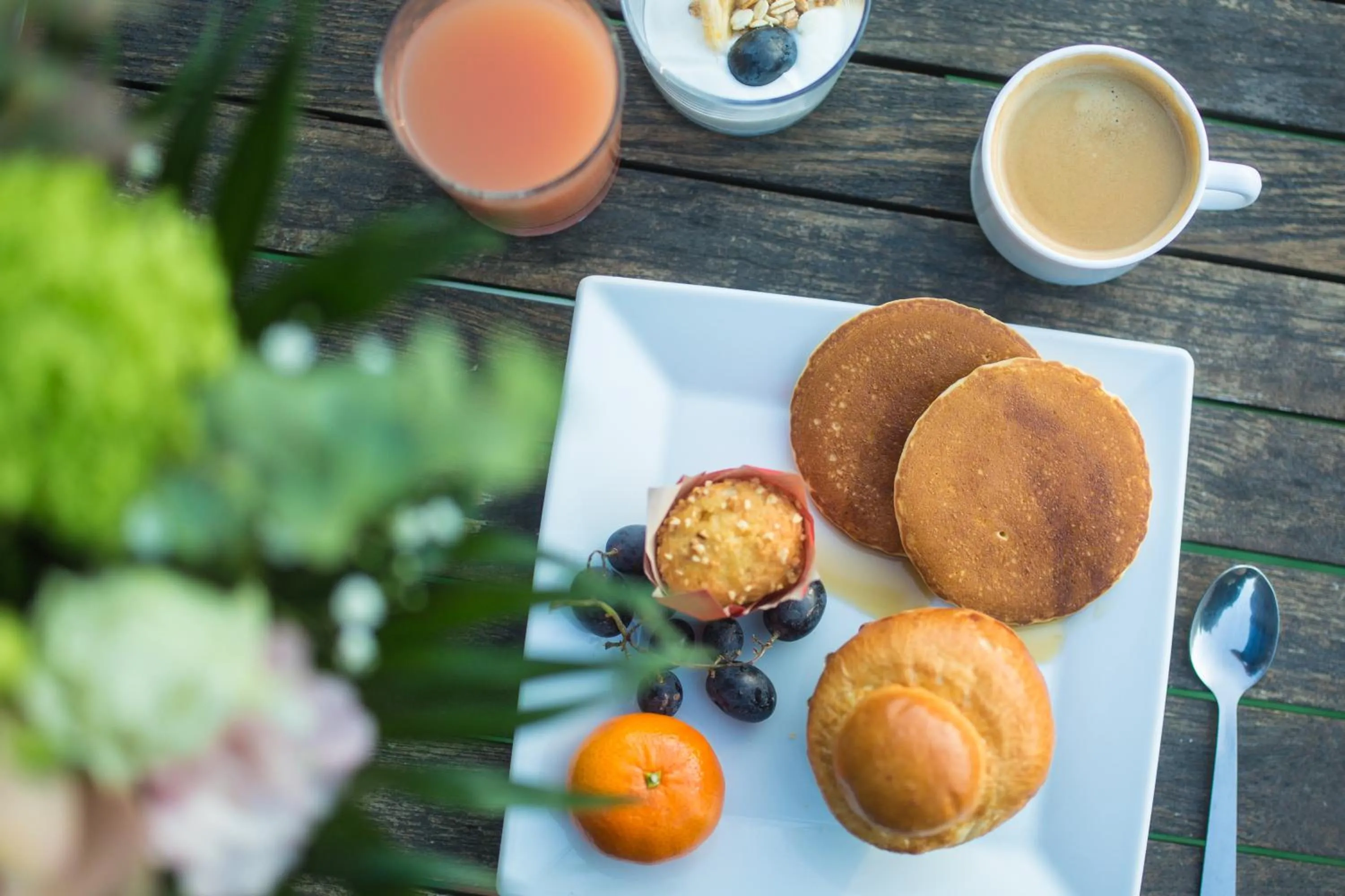 Continental breakfast in Golf Hotel de Mont Griffon