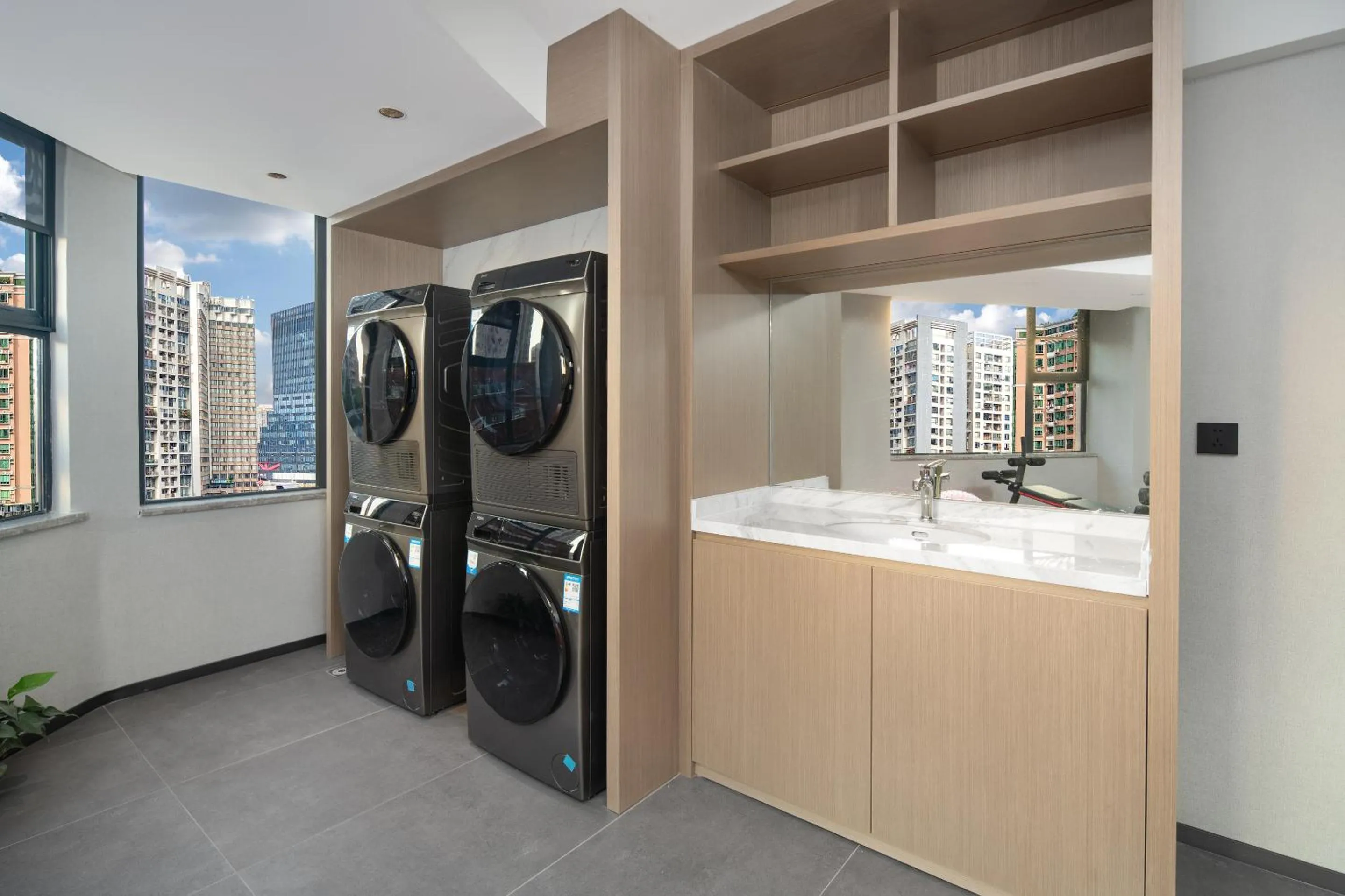 washing machine in Yizhi Hotel Changgang Metro Station - Free Shuttle Bus during Canton Fair