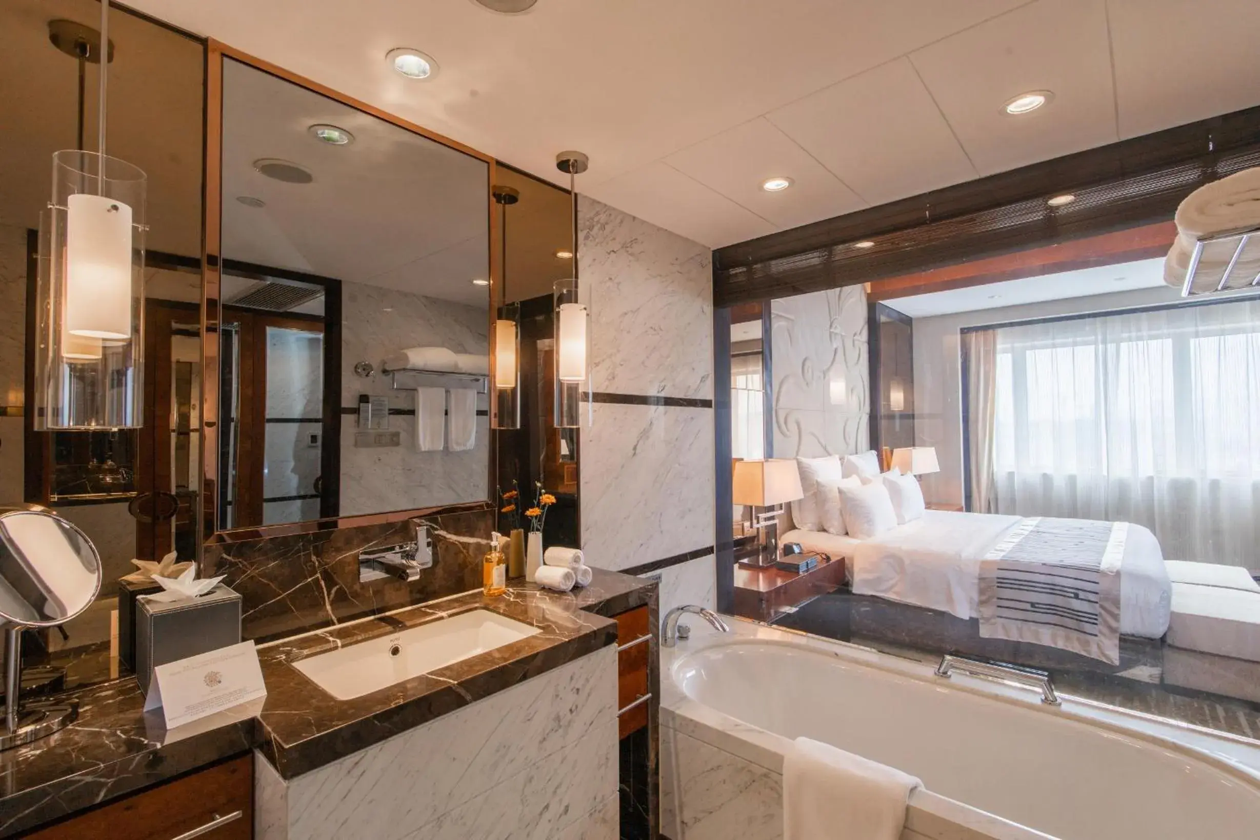 Business Suite in Grand Pacific Hotel Ningbo Business Suite in Grand Pacific Hotel Ningbo