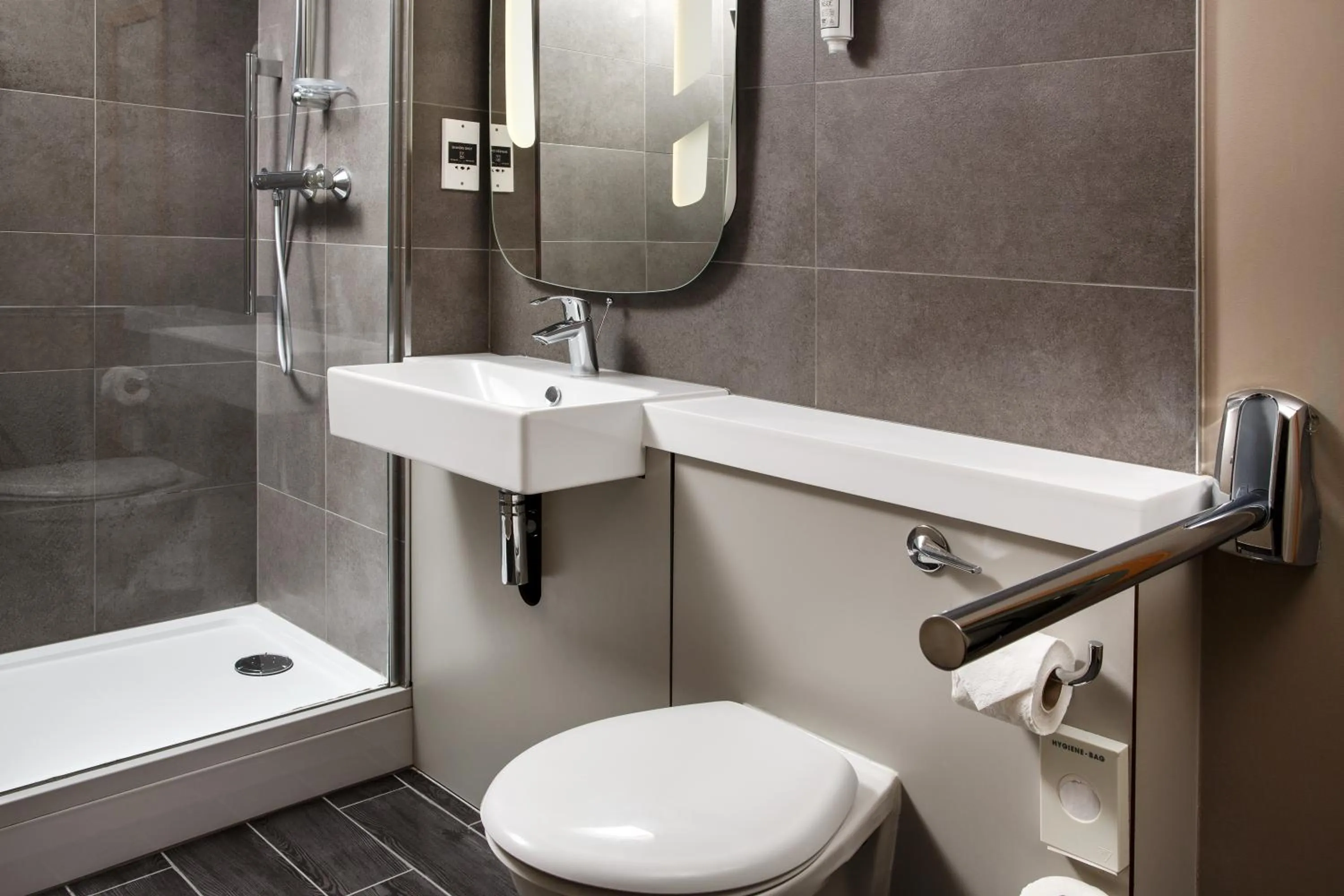 Shower in ibis Coventry South