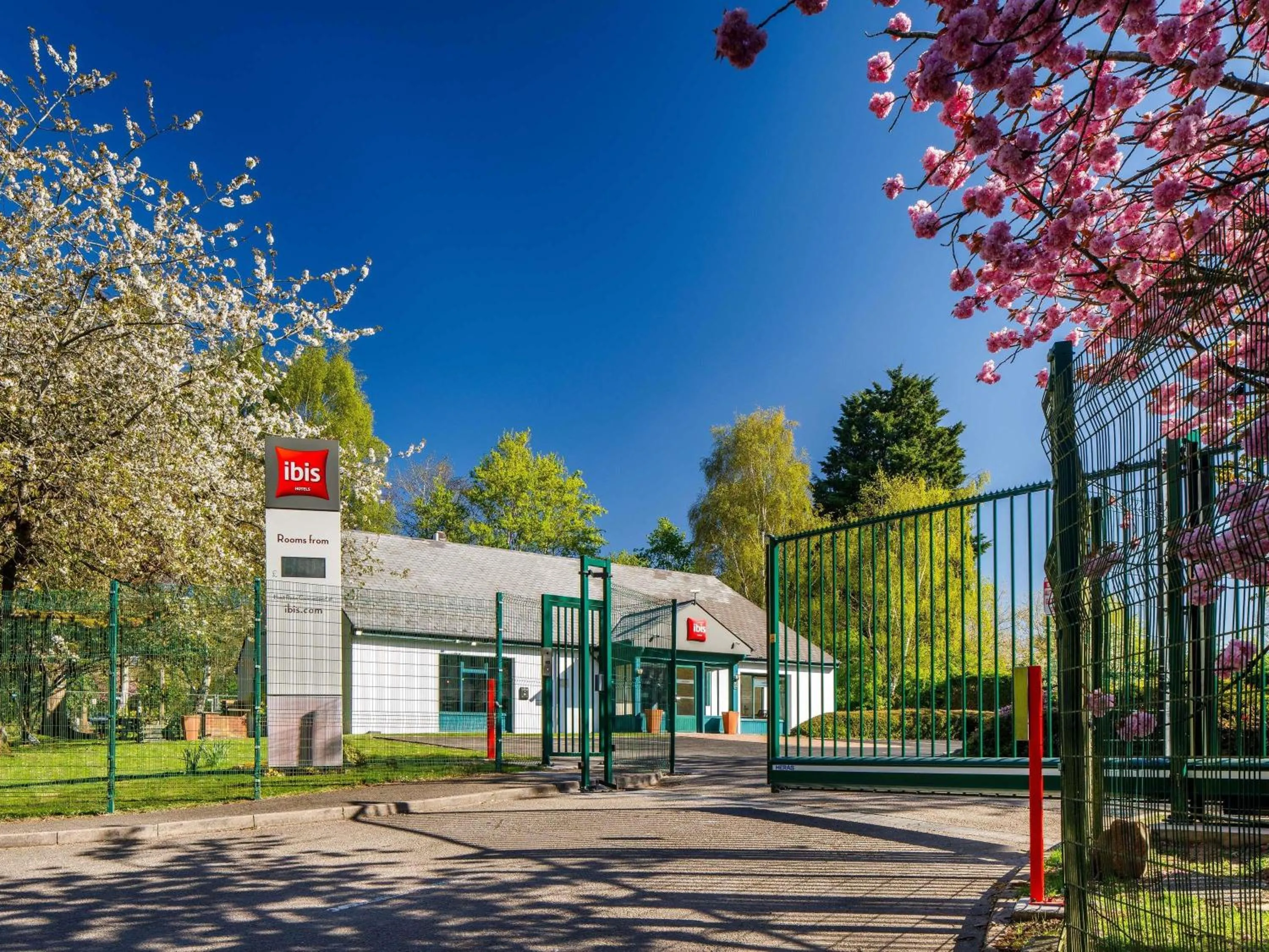 Property building in ibis Coventry South