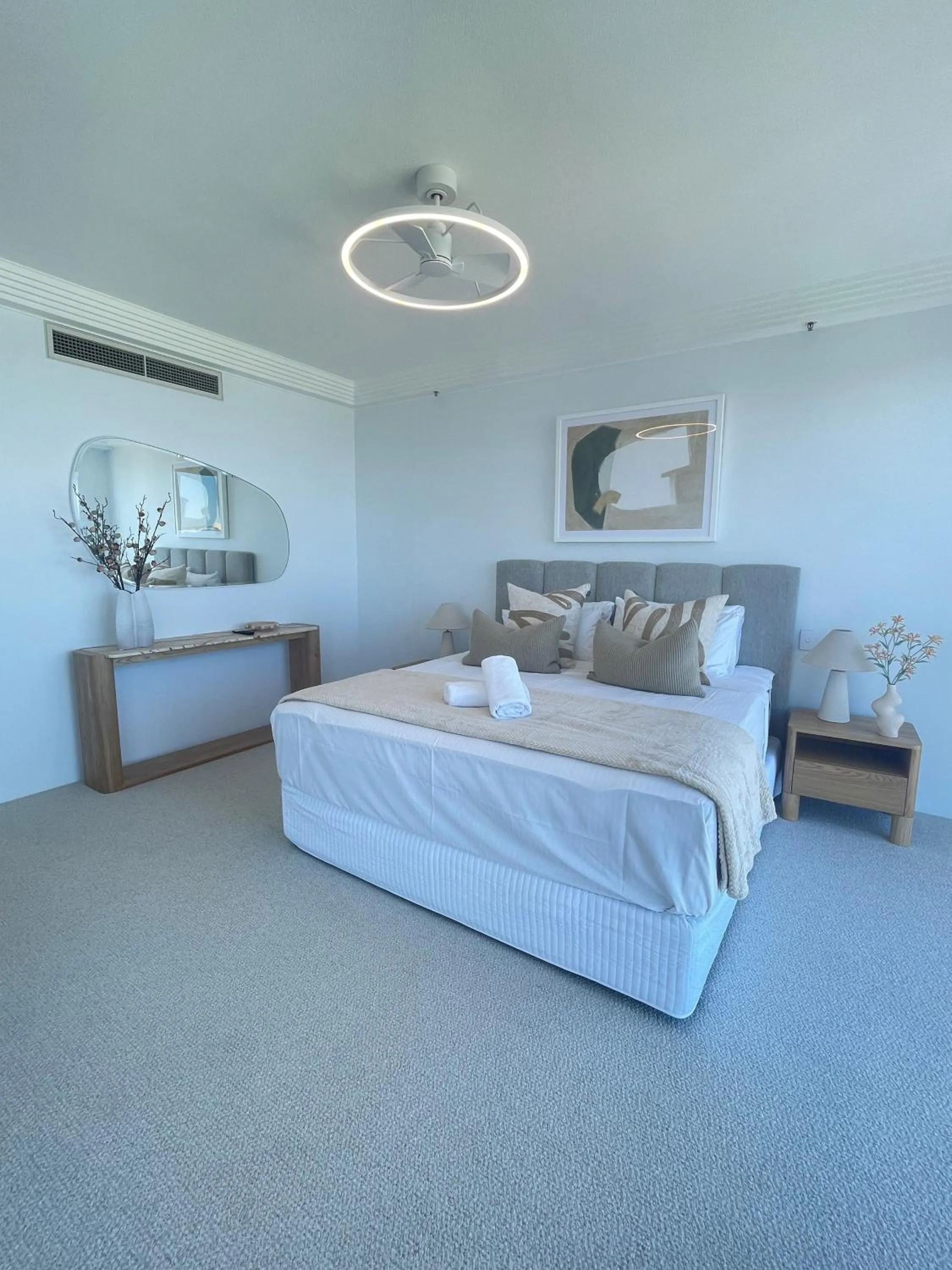 Bedroom, Bed in Carmel by the Sea